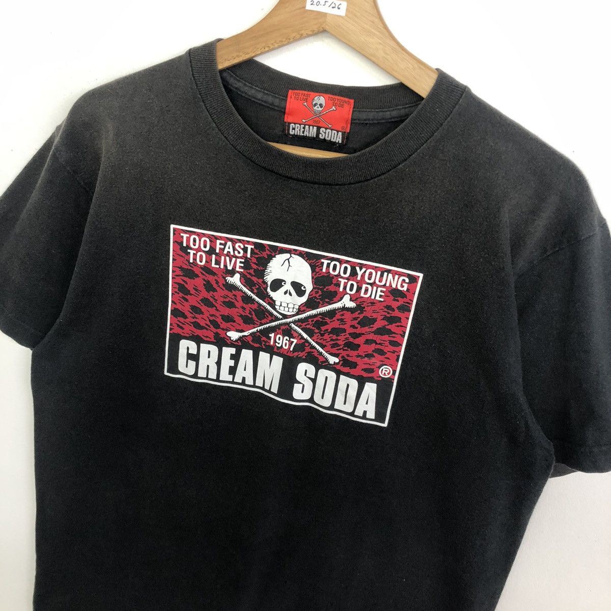 If Six Was Nine Cream Soda South Cat Street Sunfaded Punk Tshirt Size US M / EU 48-50 / 2 - 3 Thumbnail
