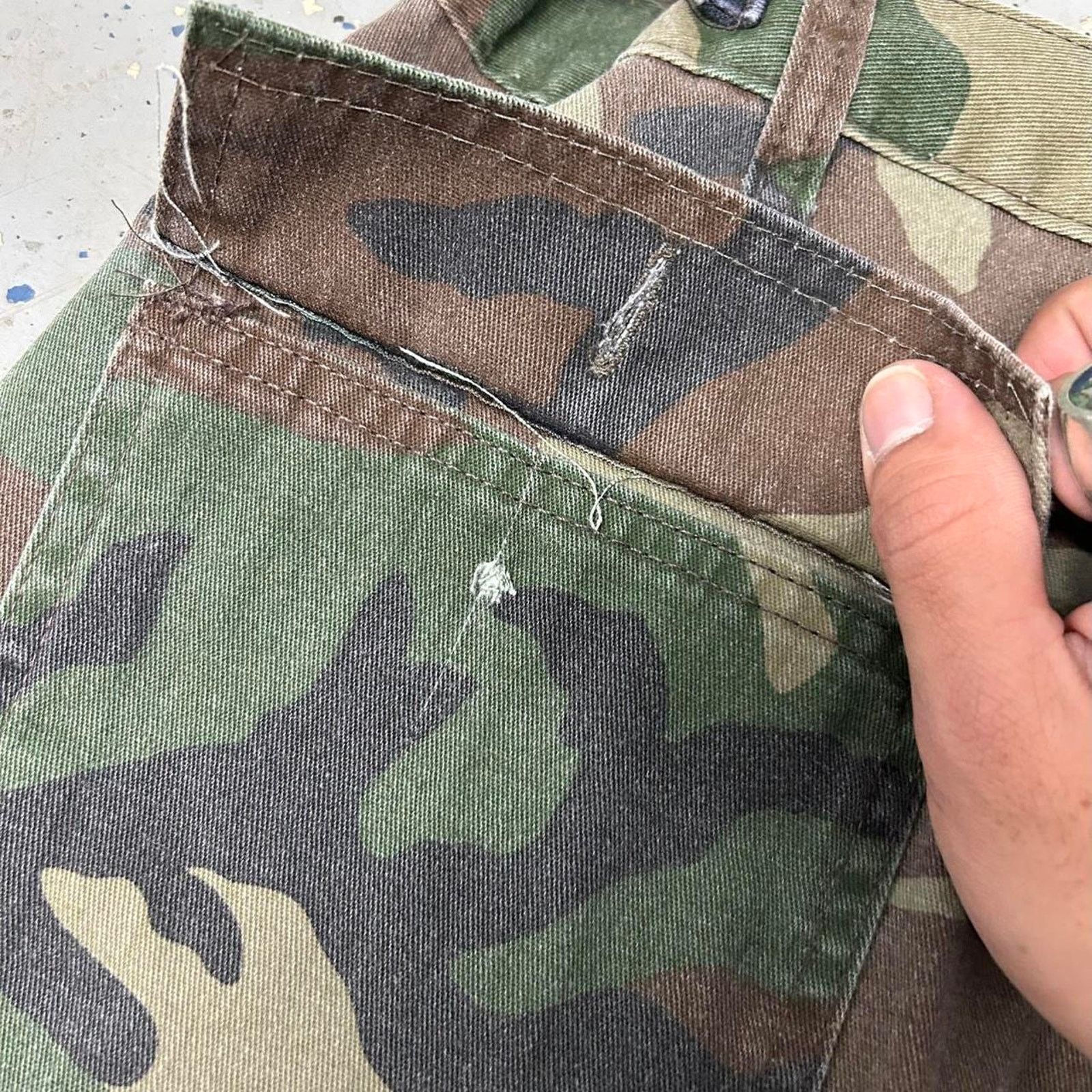 Other VTG Liberty camo cargo pants with adjustable waist Size US 40 / EU 56 - 8 Thumbnail