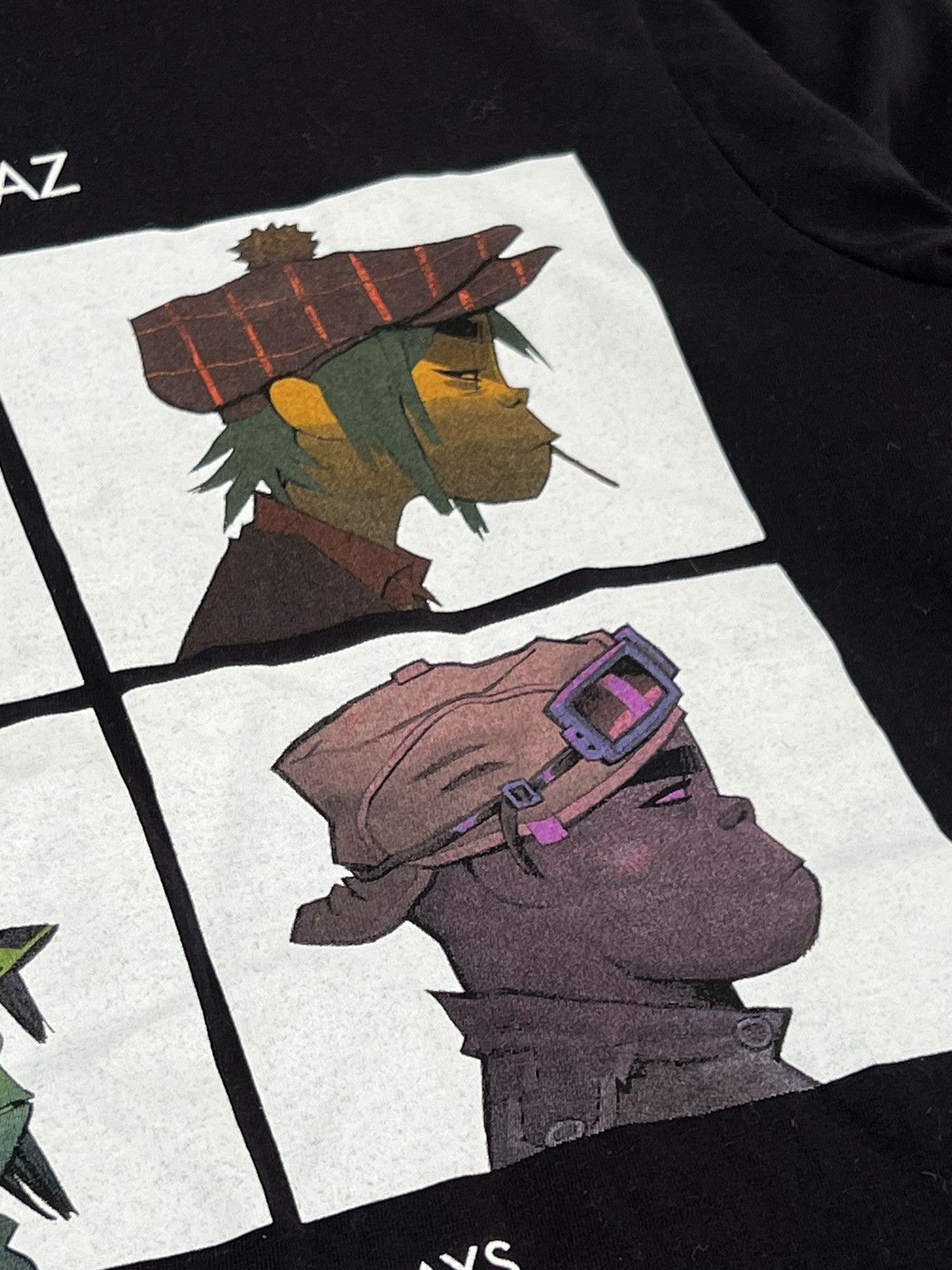 Band Tees VTG Y2K BAND GORILLAZ DEMON DAYS TEE Size US S / EU 44-46 / 1 - 3 Thumbnail