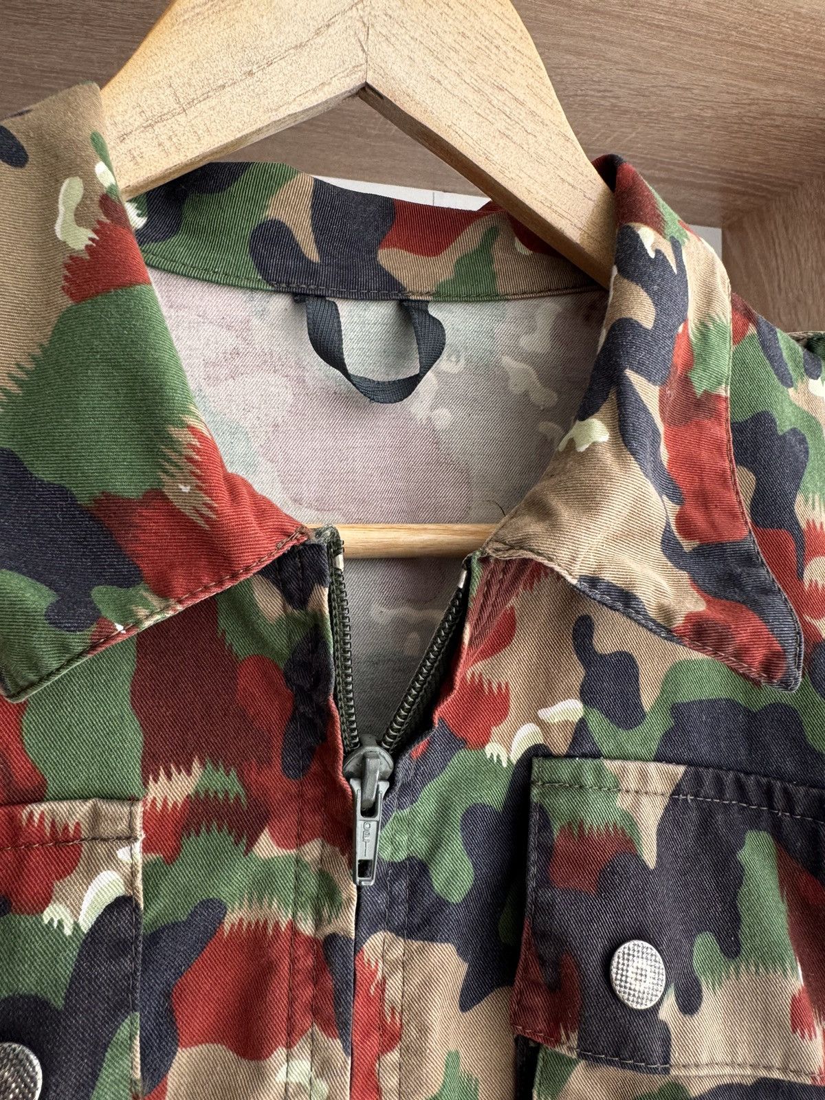 Vintage Swiss Army Military M70 Alpenflage Field RareCamouflage Jack Size US M / EU 48-50 / 2 - 9 Thumbnail