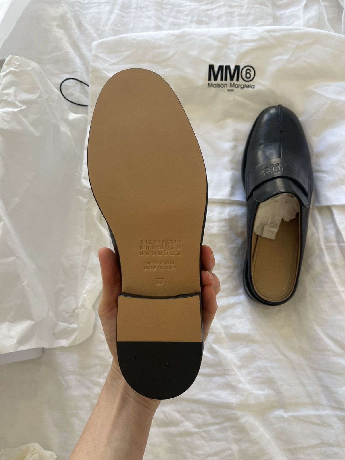 MM6 MM6 Maison Margiela black leather mules Size US 7 / IT 37 - 3 Thumbnail