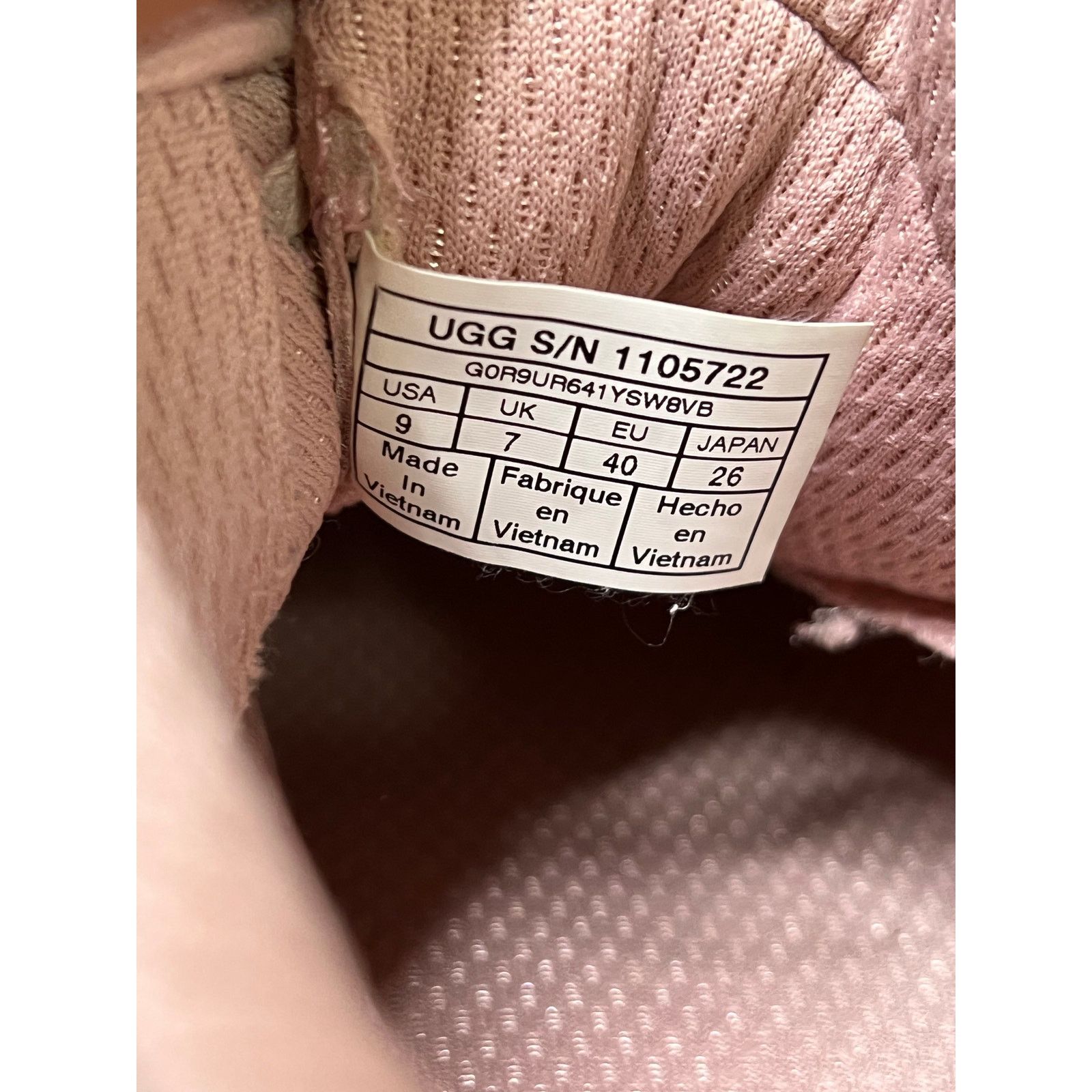 Ugg UGG Platform Sneakers Pink Suede Leather Chunky Womens Sz 9 Size US 9 / IT 39 - 4 Thumbnail