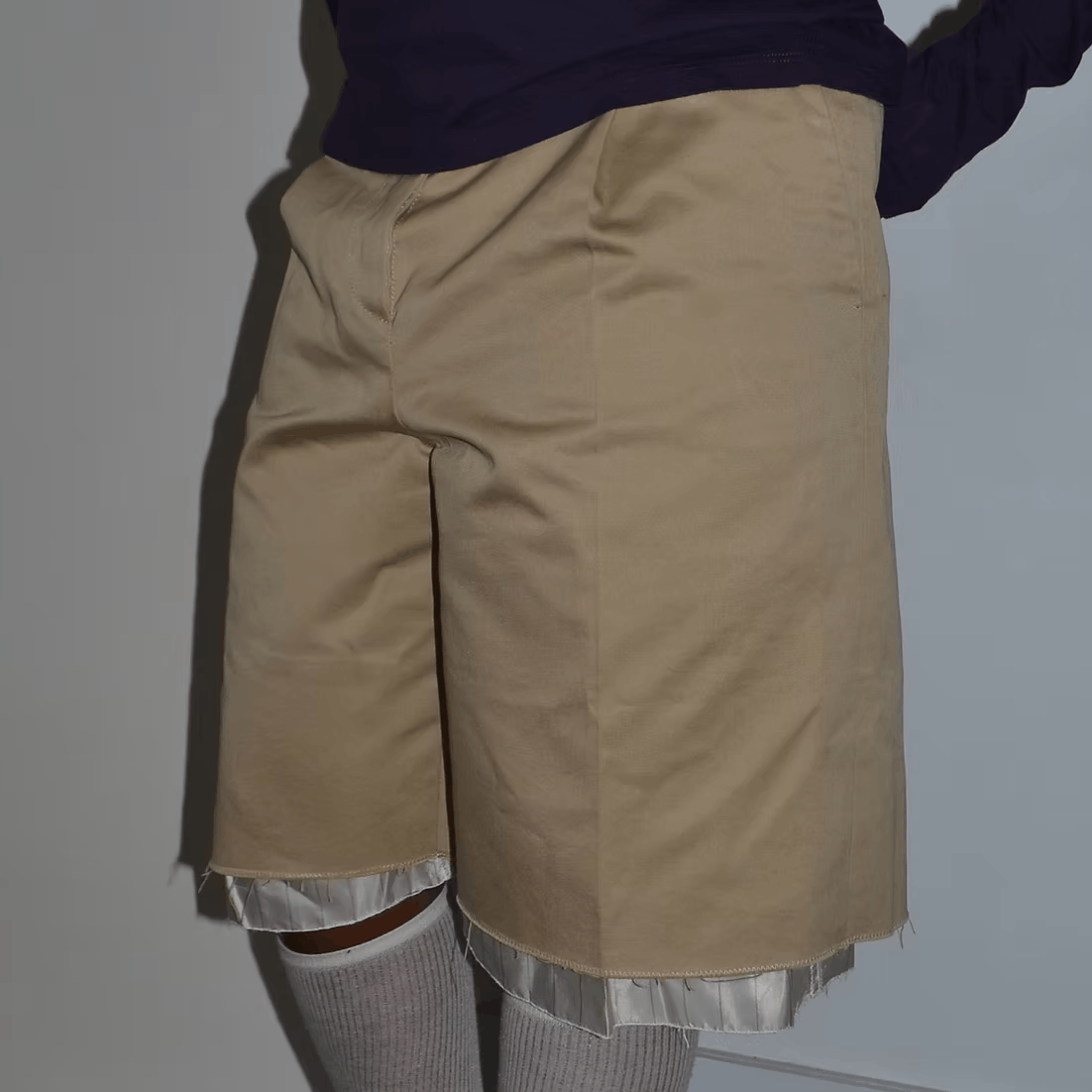 Miu Miu SS2022 Logo Embroidered Layered Chino Shorts Size US 30 / EU 46 - 2 Thumbnail