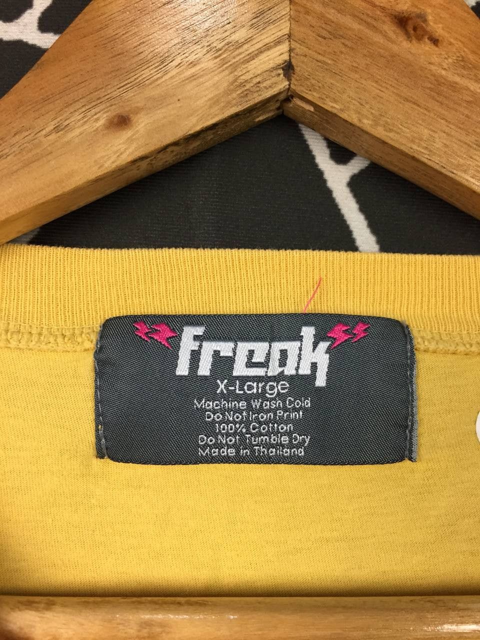 Vintage Freak Bunny & Rooster Satirical Wrong Hybrid Logo Tee Size US XL / EU 56 / 4 - 8 Thumbnail