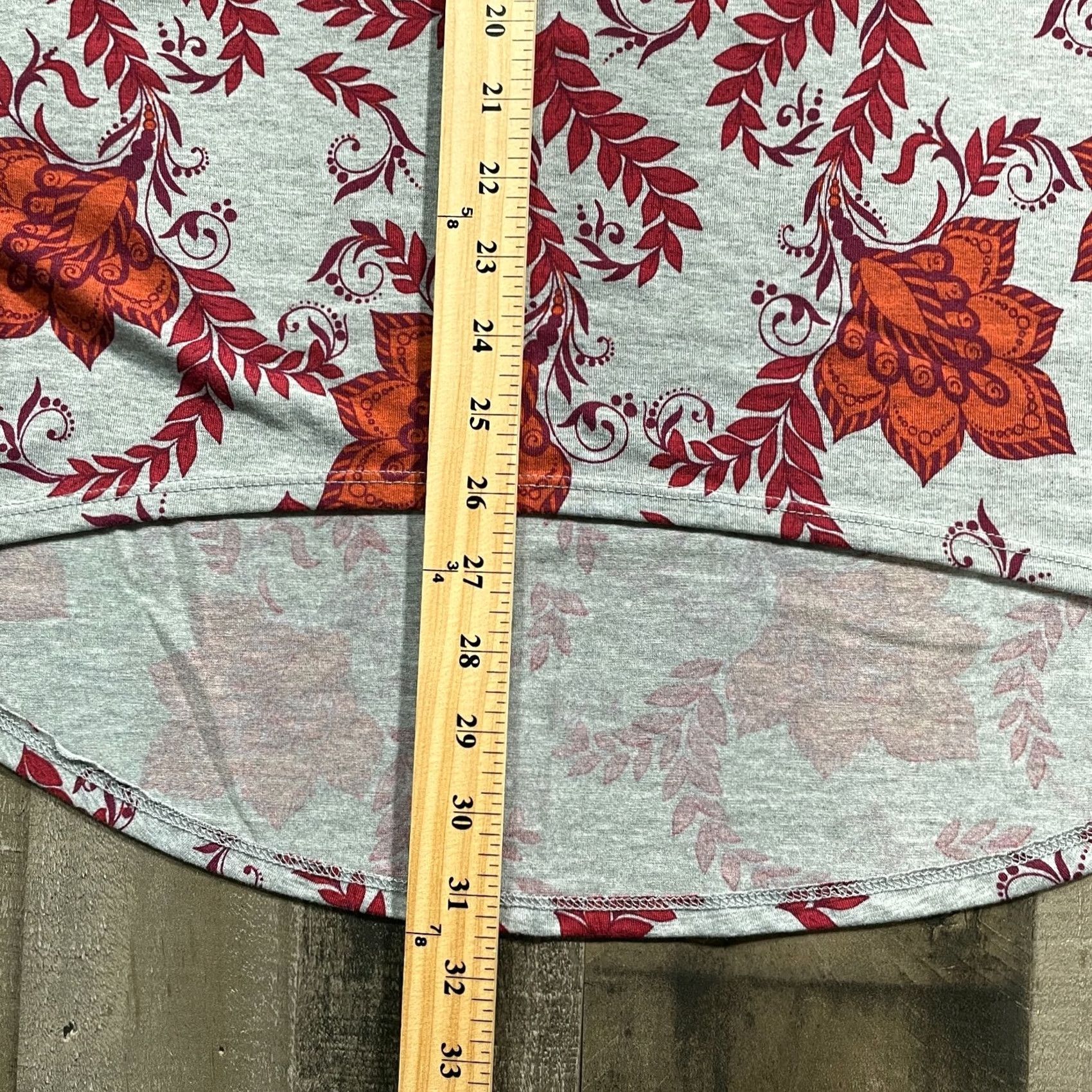 Vintage LulaRoe T Shirt Womens XS Red Floral Round Neck Dolman Tee Size XS / US 0-2 / IT 36-38 - 7 Thumbnail
