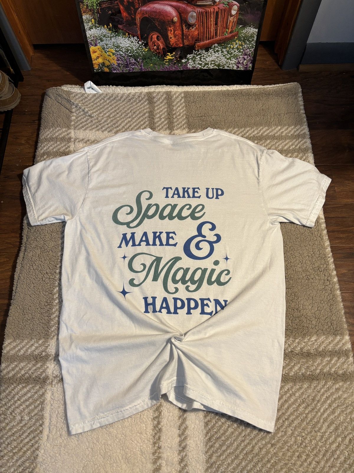 Comfort Colors “Take up space & let magic happen” graphic tee Size US L / EU 52-54 / 3 - 1 Thumbnail