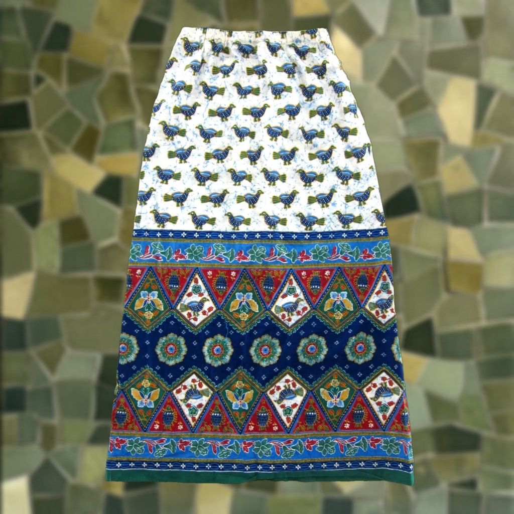Vintage VINTAGE Point Of View Skirt Maxi Floral Bohemian 90s Blue White Green Red Bird Cotton Elastic Waist XS Womens Size 26" / US 2 / IT 38 - 1 Thumbnail