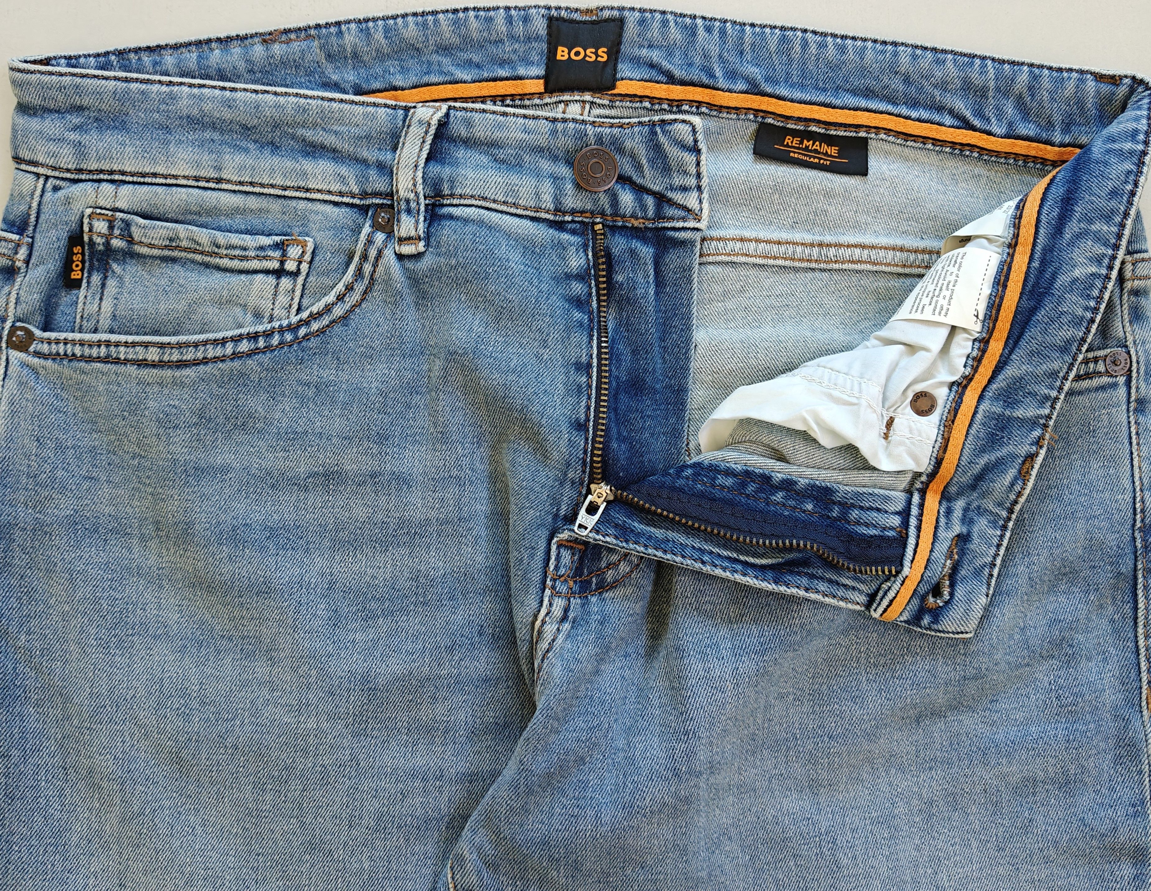 Hugo Boss HUGO BOSS RE.MAINE Regular fit Jeans Free Shipping T/6107 Size US 33 - 8 Thumbnail