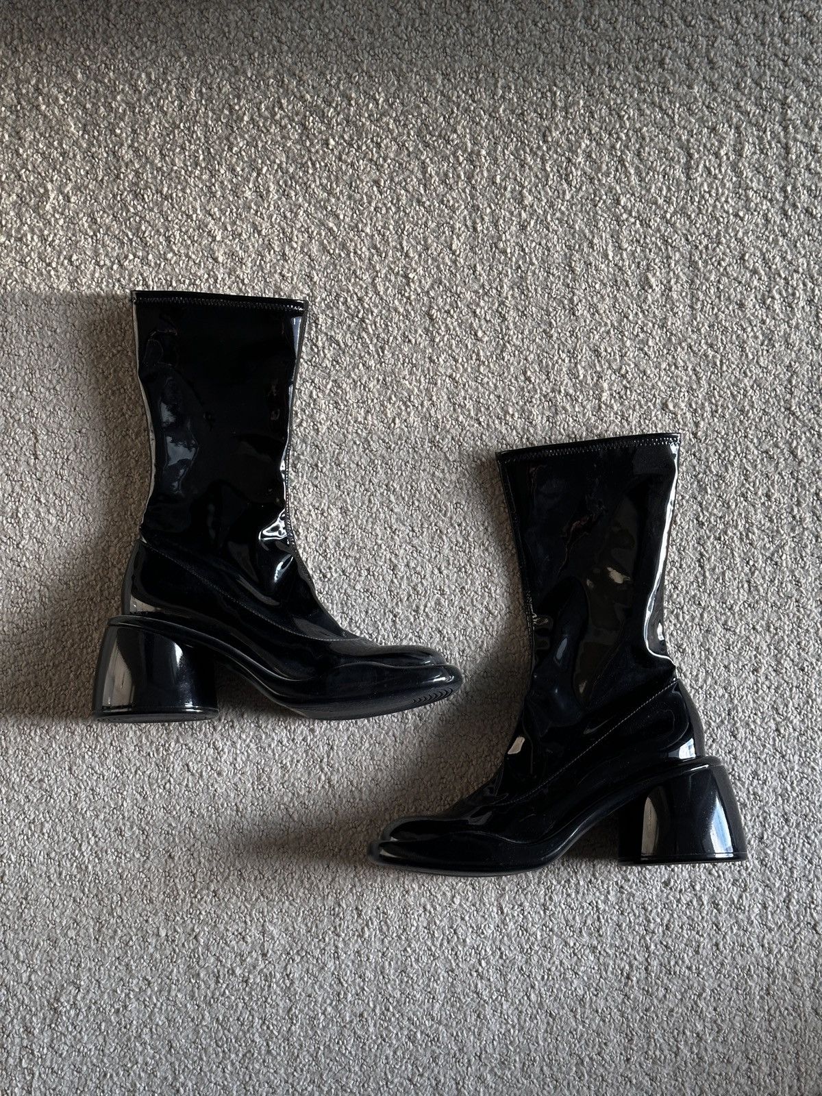 Other Charles and Keith Itzy Collab Lula Boot Size US 8 / IT 38 - 2 Thumbnail