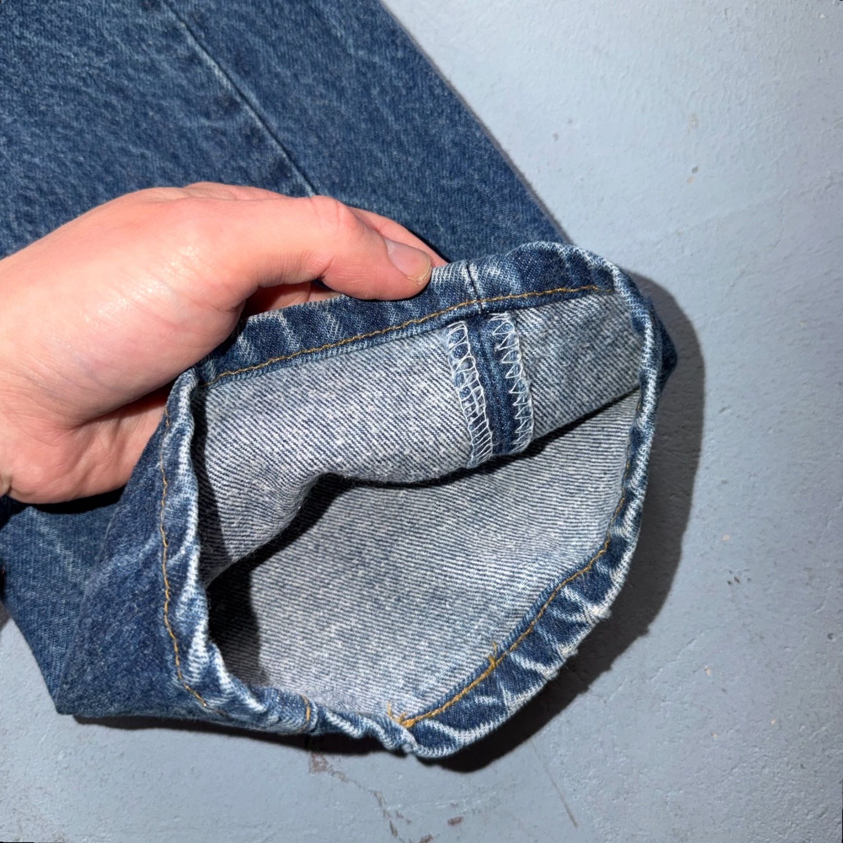 Levi's Levi's 501 Vintage 80s USA Jeans Levis Straight 501 Blue Light Wash 33x33 501 Series 90s USA Denim Cotton Classic Button Size US 33 - 4 Thumbnail