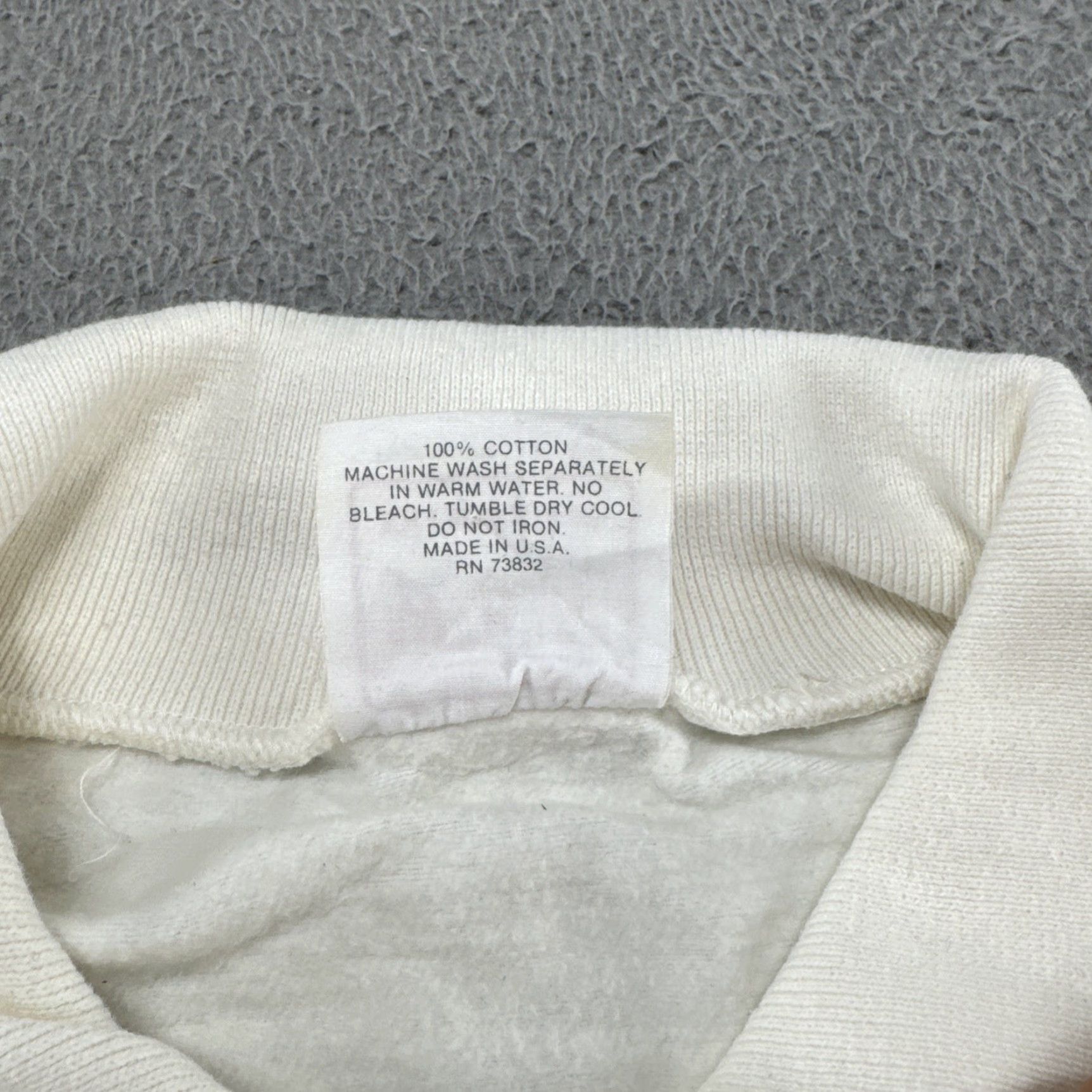 Vintage VINTAGE WEK Sweatshirt Men XL White 90s Special Export Beer Catch The Wave Club Size US XL / EU 56 / 4 - 4 Thumbnail