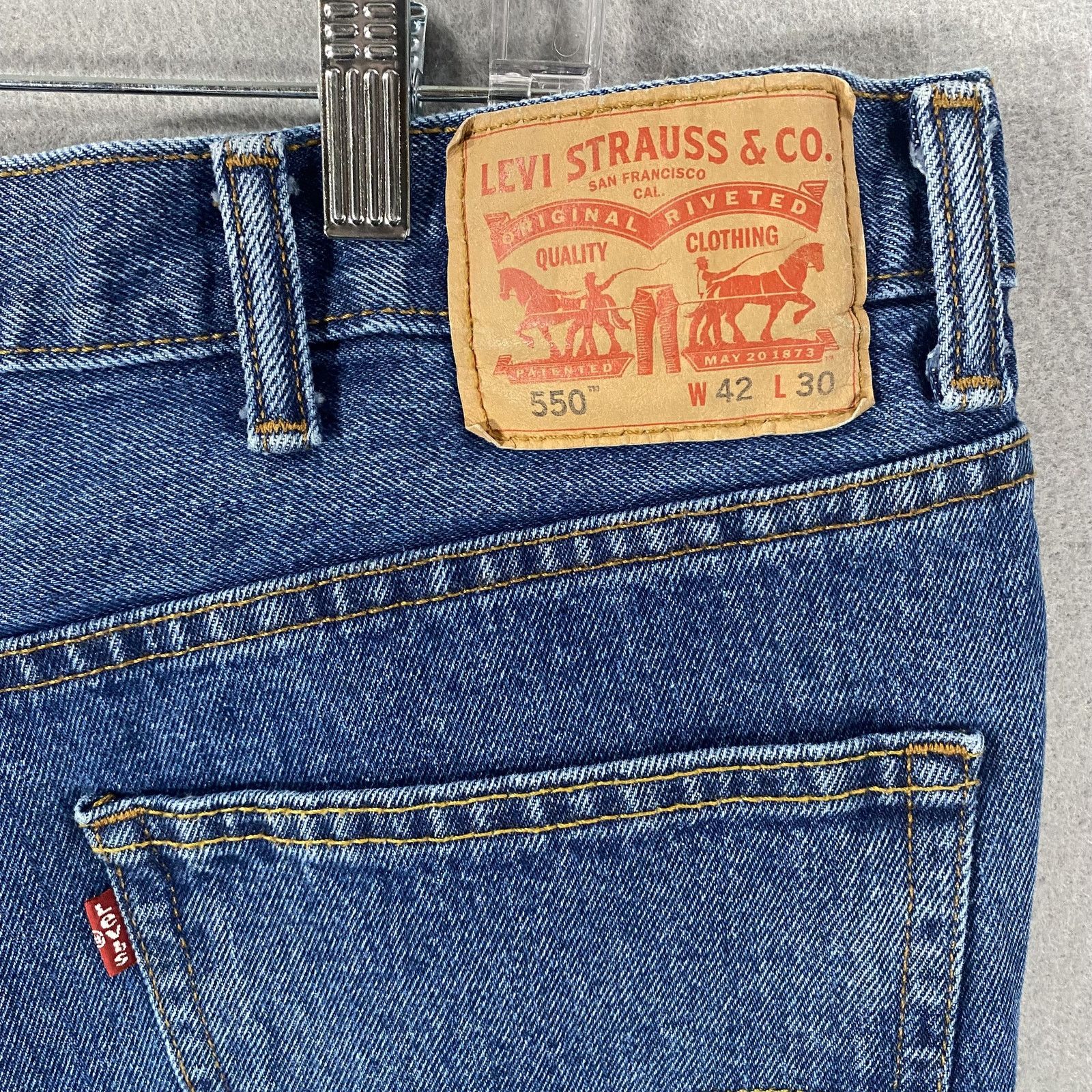 Levi's Levis 550 Denim Blue Jeans Straight Leg Pants Mens W42 x L30 Size US 42 / EU 58 - 6 Thumbnail
