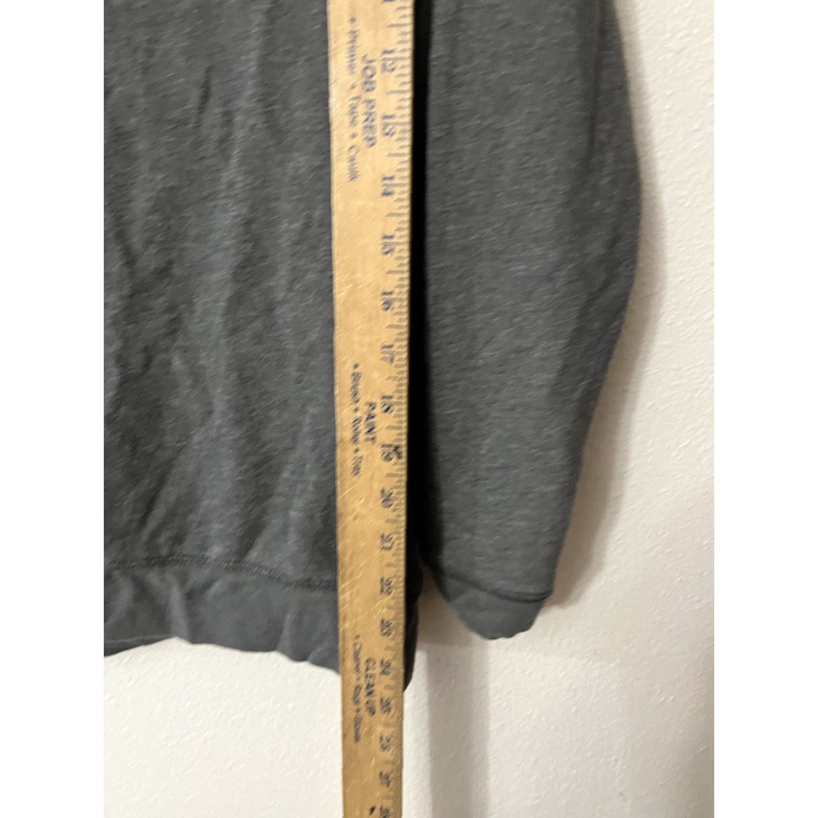 Gap GapFit Hoodie Womens Small Gray Running Pullover Zip Hoodie We Run This Fashionable Activewear Mens Womens Girls Boys? Size S / US 4 / IT 40 - 5 Thumbnail