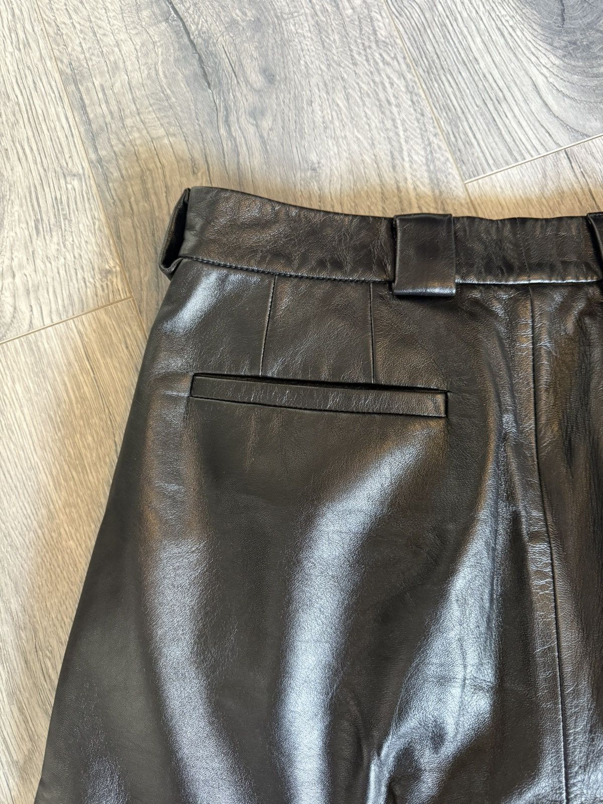 Givenchy Givenchy Lambskin Pleated Trousers in Black Size US 30 / EU 46 - 11 Thumbnail