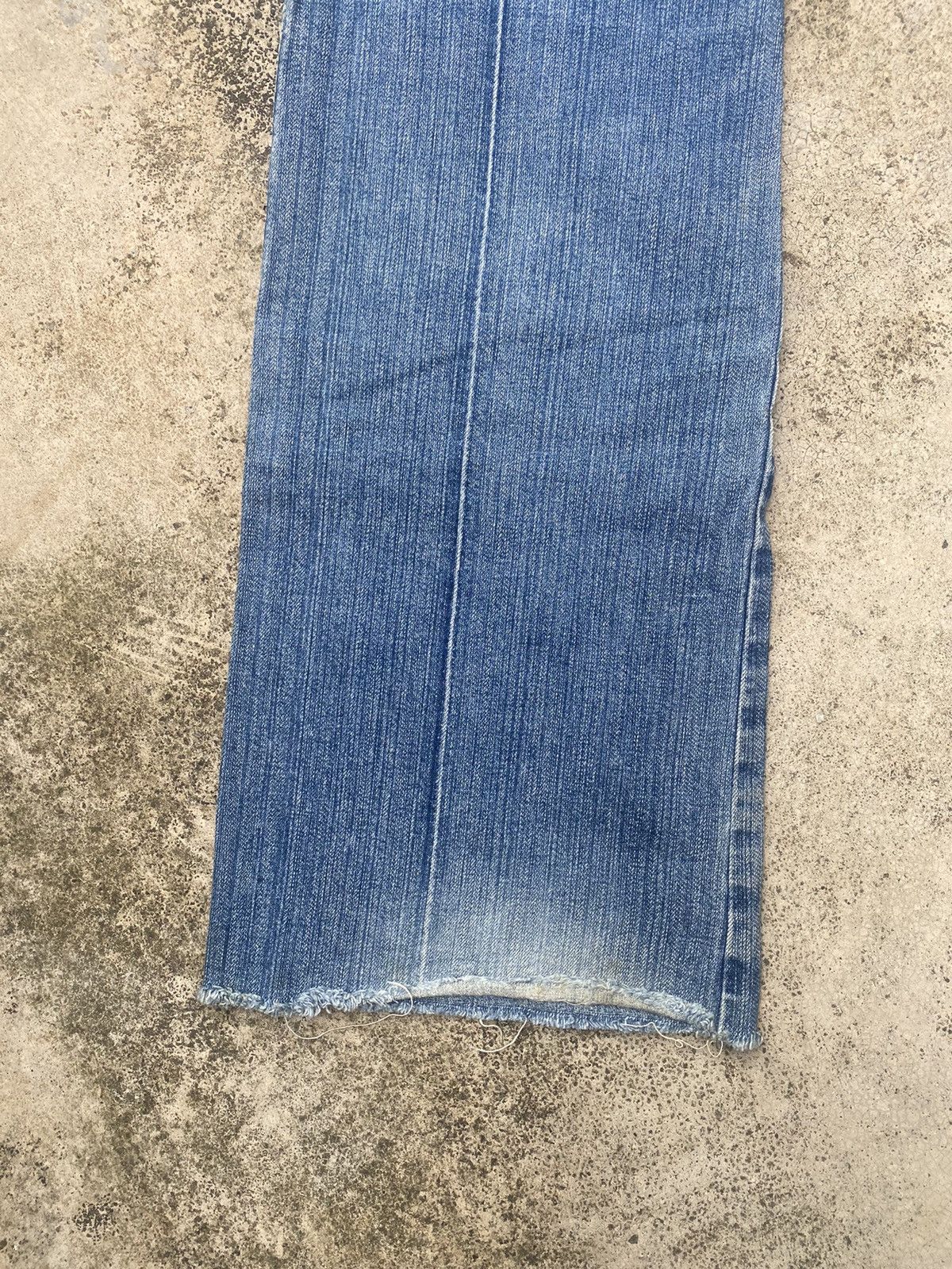 Designer × Dsquared2 × If Six Was Nine Flare Jeans Dsquared2 Faded Blue Low Rise Size US 31 - 17 Thumbnail