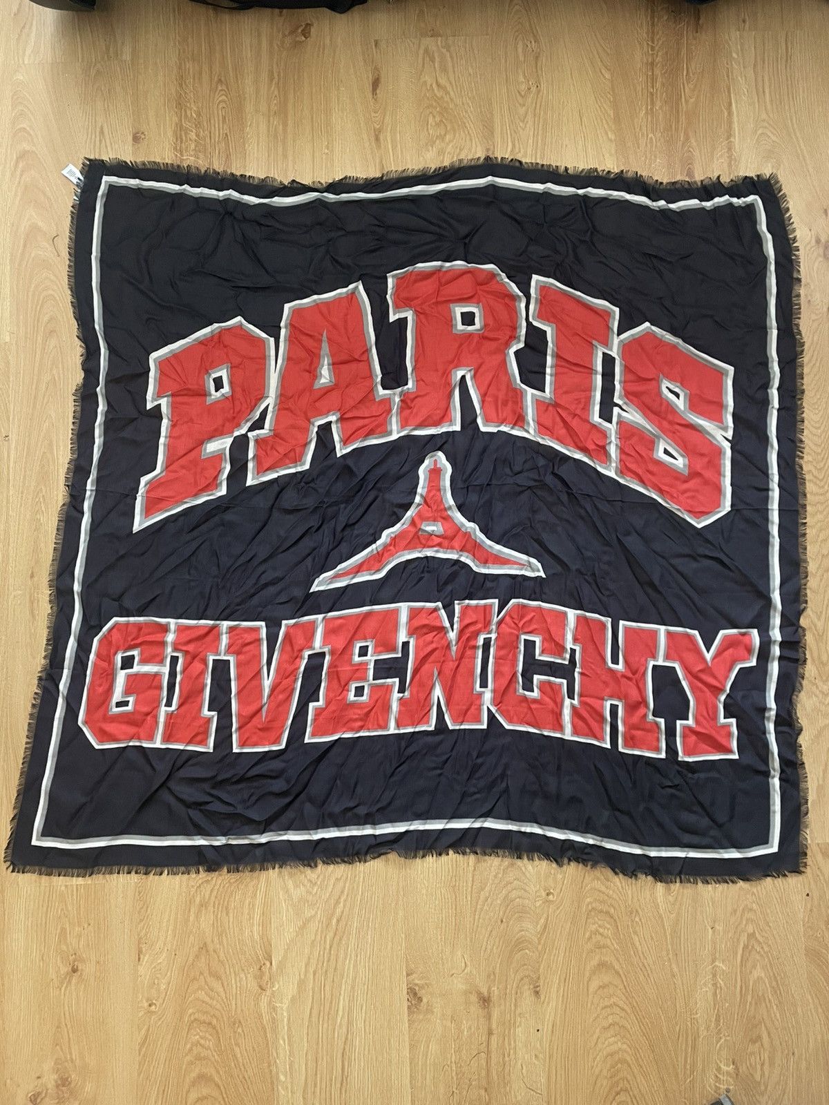Givenchy Givenchy Paris scarf by Matthew M. Williams Size ONE SIZE - 2 Thumbnail