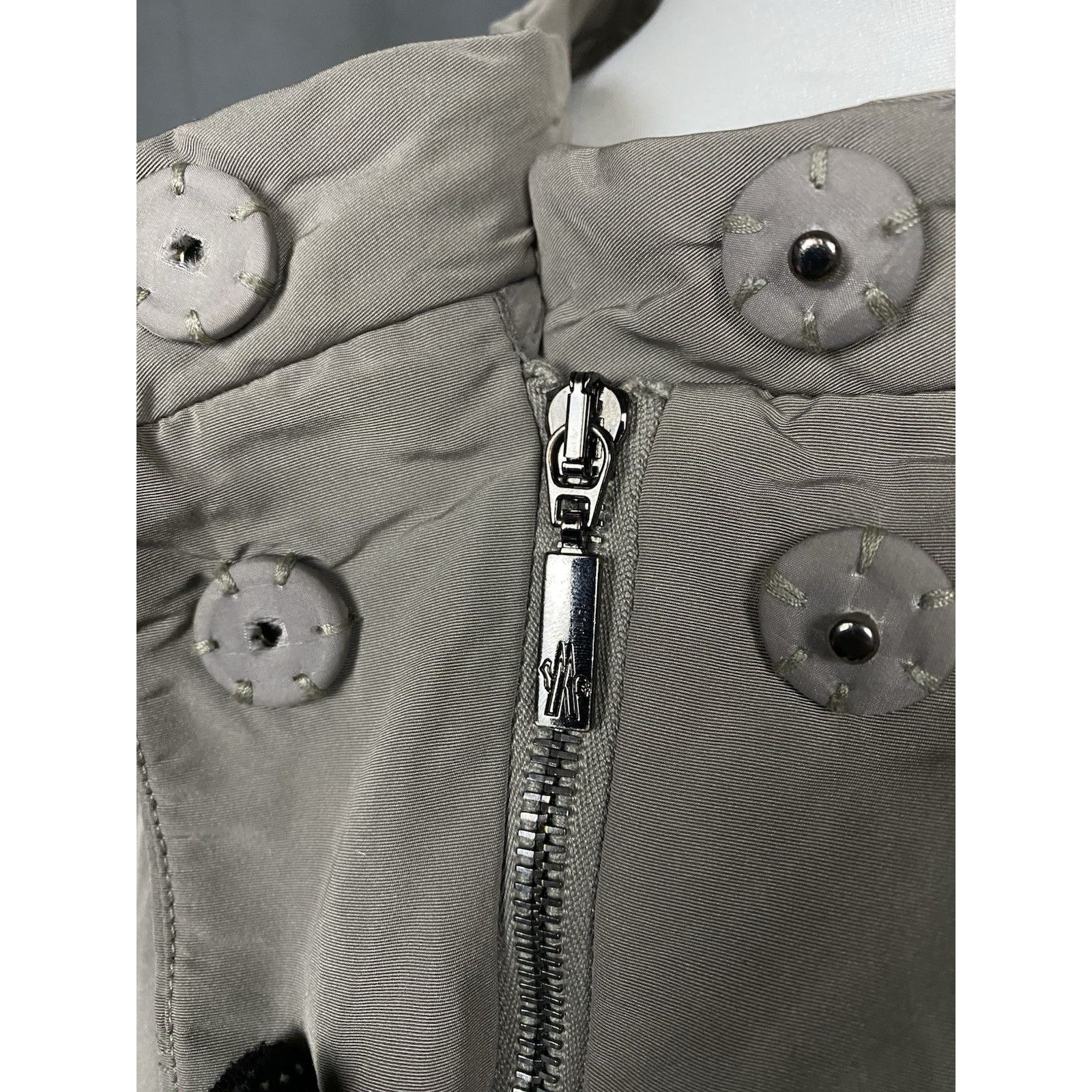 Moncler Moncler Bardane Giubbtto Women's Gray Down Insulated Long Ja Size M / US 6-8 / IT 42-44 - 8 Thumbnail