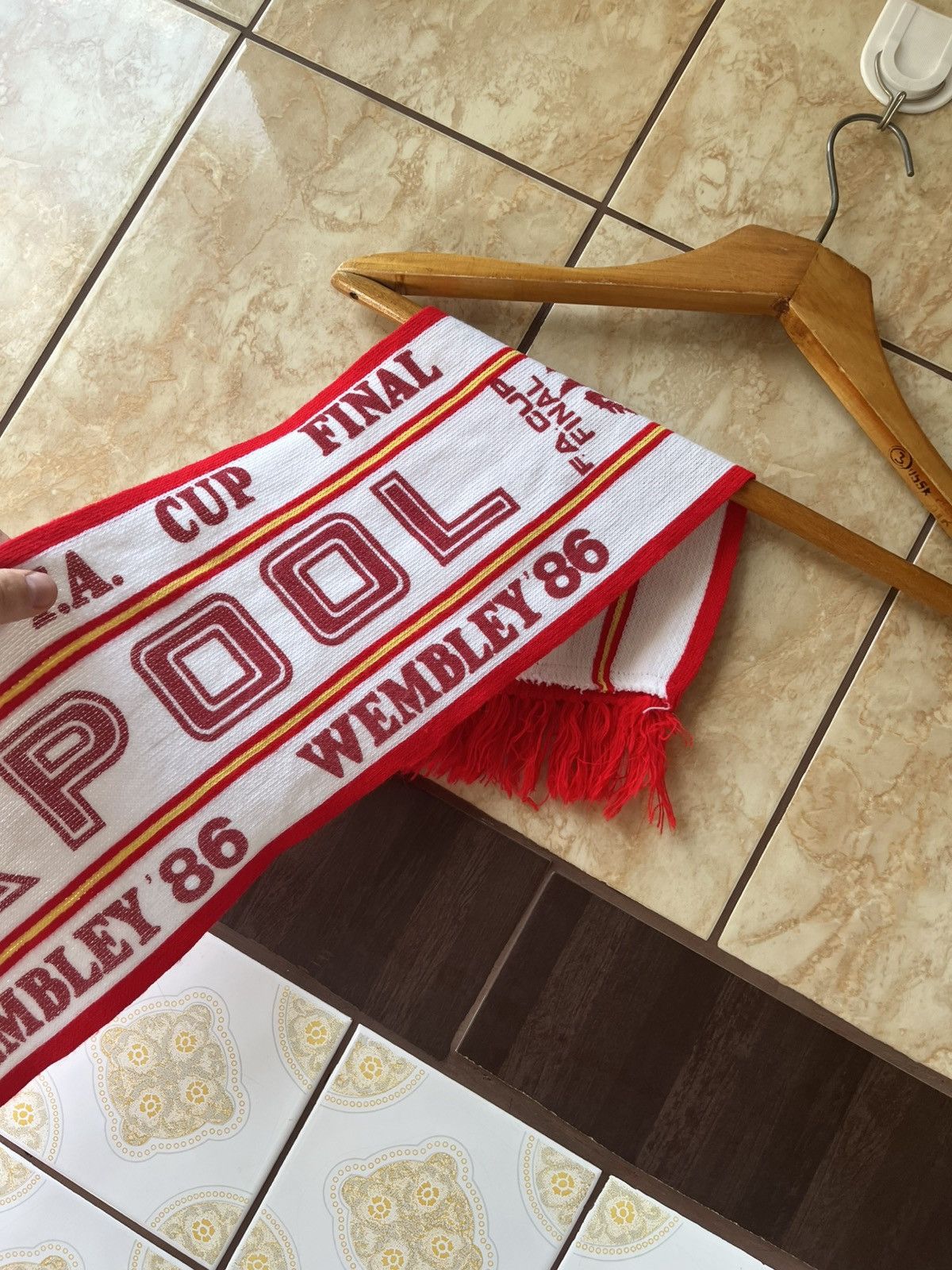 Vintage Vintage rare FC Liverpool 1986 FA Cup scarf Size ONE SIZE - 5 Thumbnail