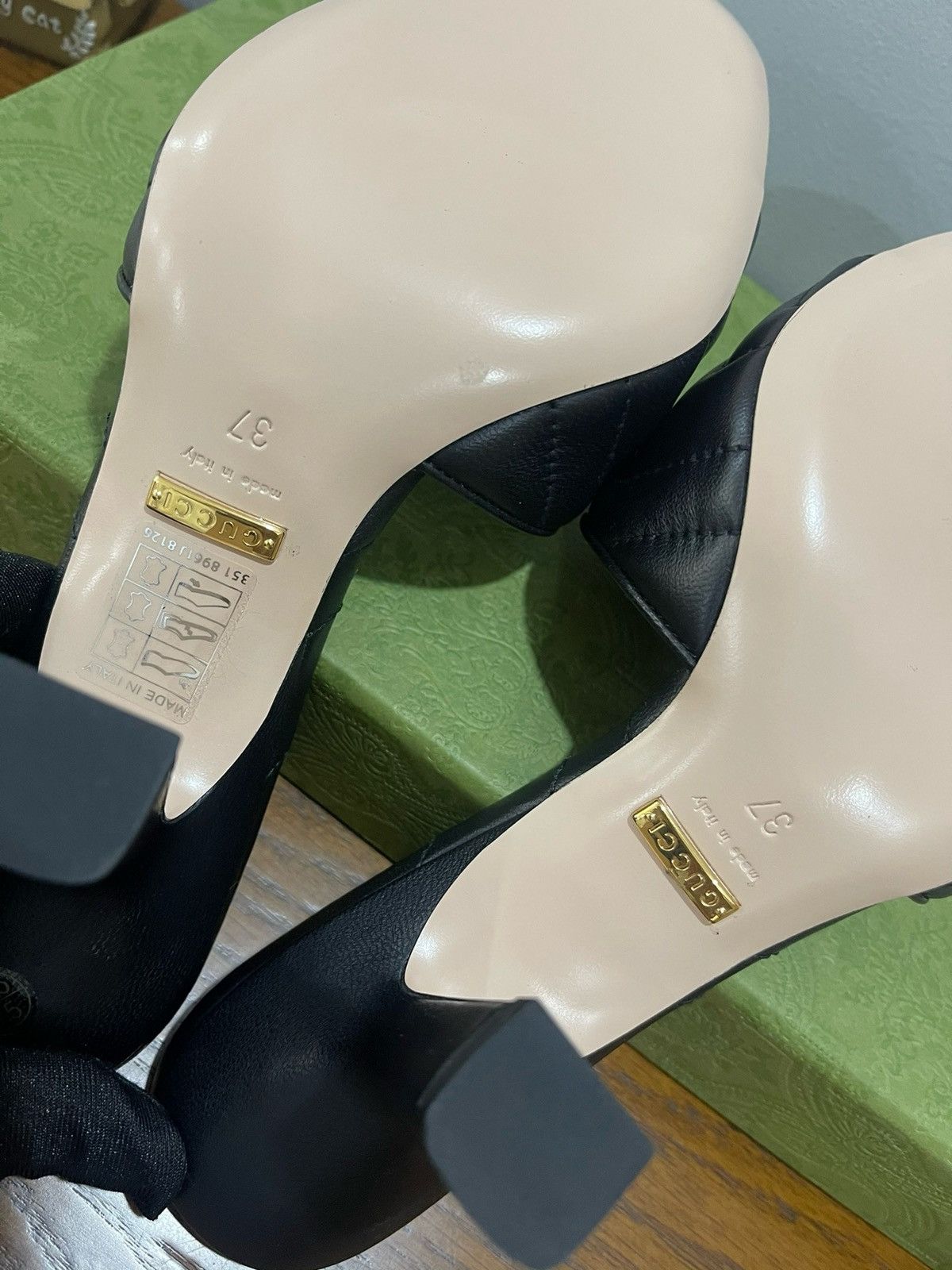 Gucci Classic leather high heel Size US 7 / IT 37 - 9 Thumbnail