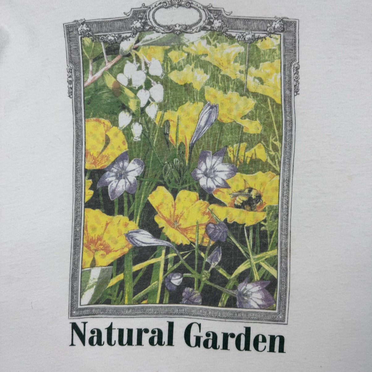 Vintage Vintage Art Natural Garden Flora T-shirt Size US L / EU 52-54 / 3 - 6 Thumbnail