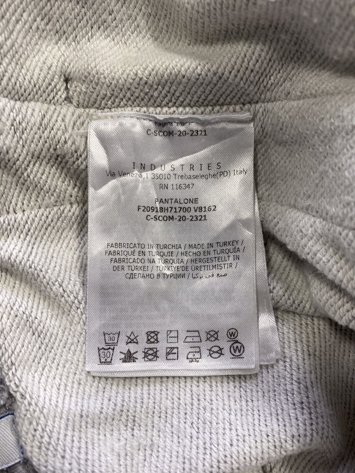 Moncler A10 Rare - Moncler Sweatpant Size US 33 - 17 Thumbnail