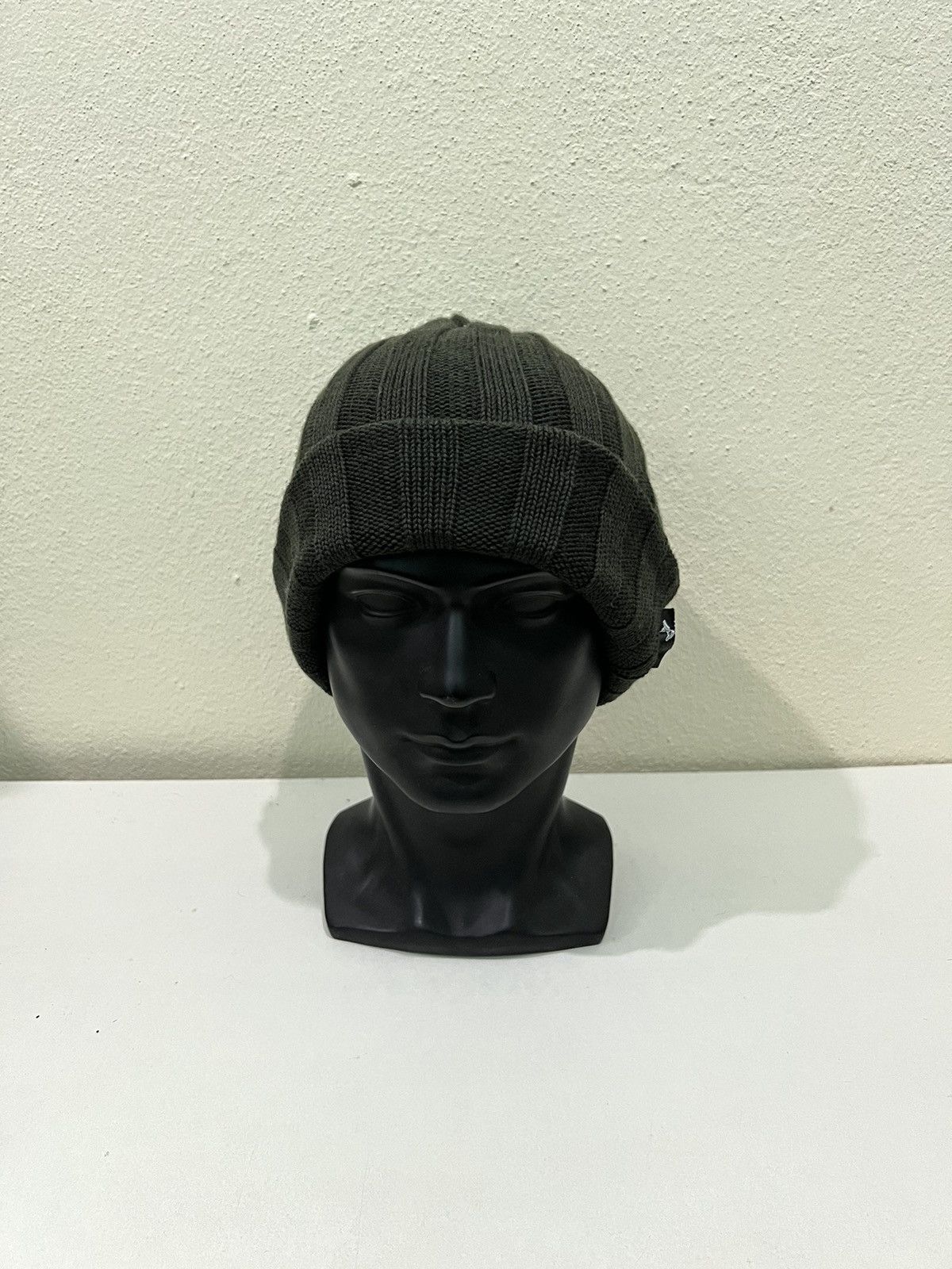 Japanese Brand Japanese Brand Doarat Knitted Beanie Hat Size ONE SIZE - 2 Thumbnail