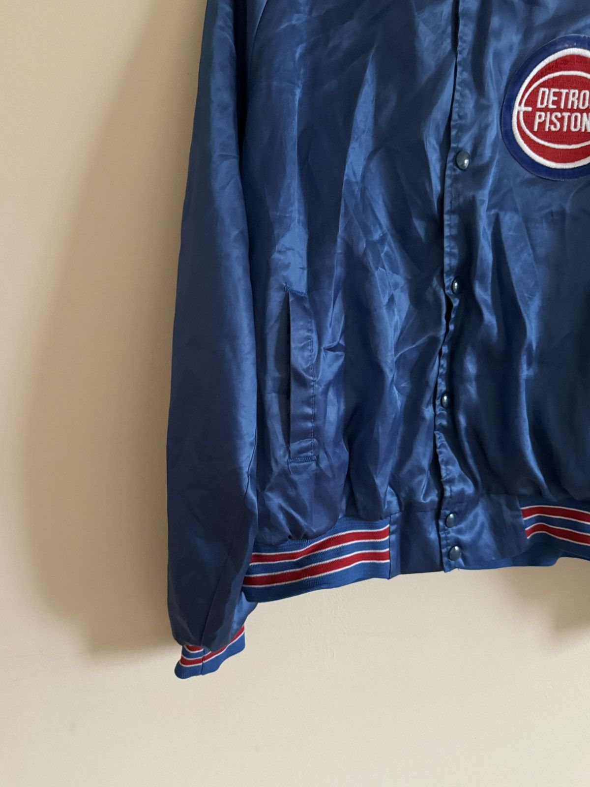 NFL × Vintage Vintage Chalk Line Detroit Pistons Jacket Size US L / EU 52-54 / 3 - 3 Thumbnail
