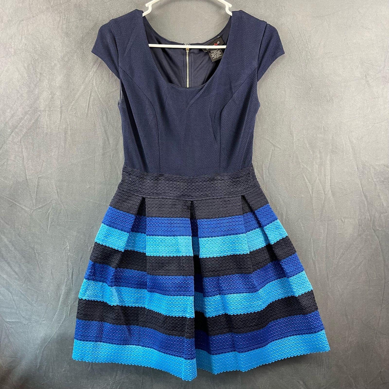 Other Teeze Me Awning Stripes Skater Dress Small Textured Thick Size S / US 4 / IT 40 - 1 Thumbnail