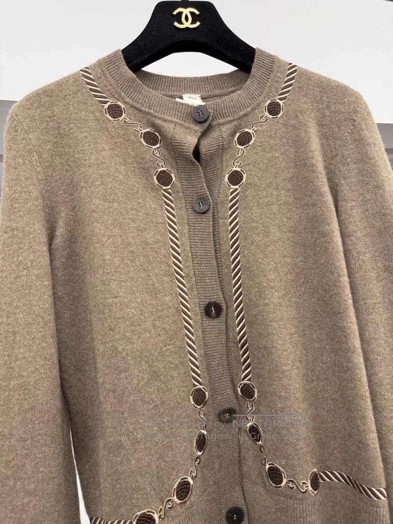 Hermes Hermes College Preppy Cashmere Knit Sweater Size XS / US 0-2 / IT 36-38 - 2 Thumbnail