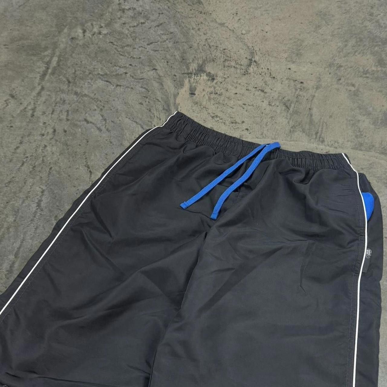 Old Navy × Vintage Vintage Y2K Old Navy Side Stripe Nylon Track Pants Size US 32 / EU 48 - 2 Thumbnail