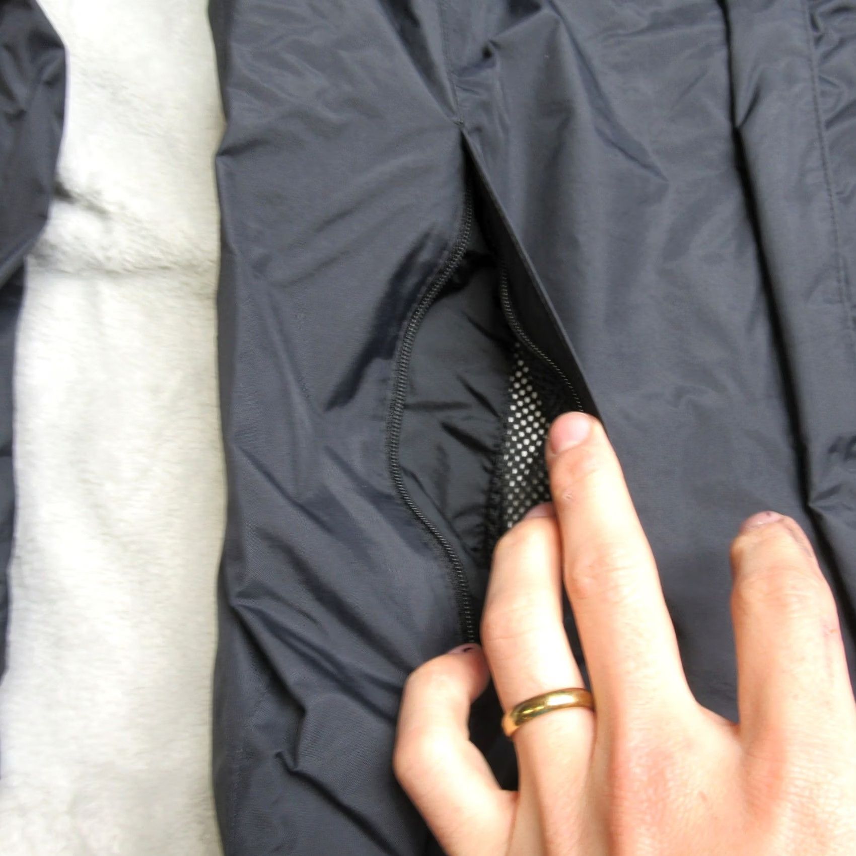 Vintage Columbia Jacket Women Small Black Hooded Lightweight Waterproof Full Zip Wind Size S / US 4 / IT 40 - 6 Thumbnail