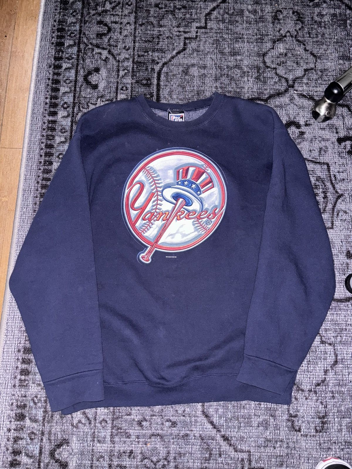 image of Vintage New York Yankees Sweatshirt in Navy, Men's (Size Medium)