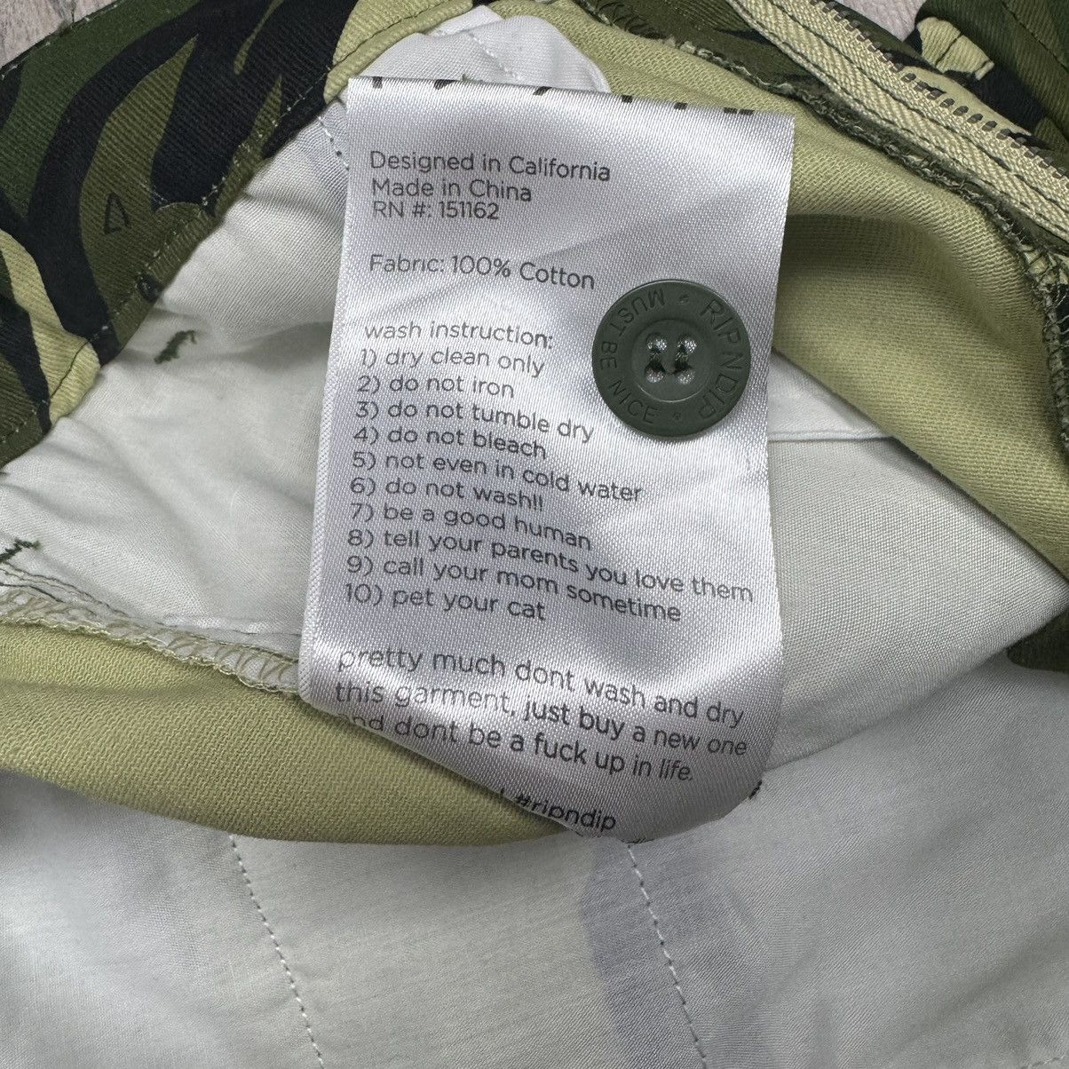 Hypebeast Crazy Rip N Dip Cat Camo Leaves Cargo Pants Size US 30 / EU 46 - 19 Thumbnail