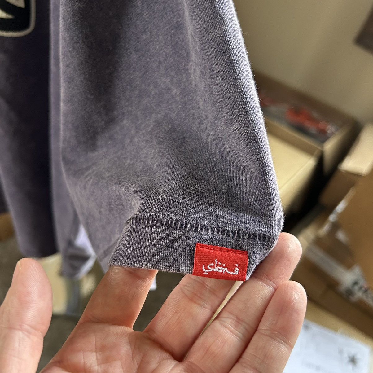 SBTG SBTG SURPLUS WiDE BOXY CROPPED SiNGLE STiTCH YALE TEE Size US L / EU 52-54 / 3 - 11 Thumbnail