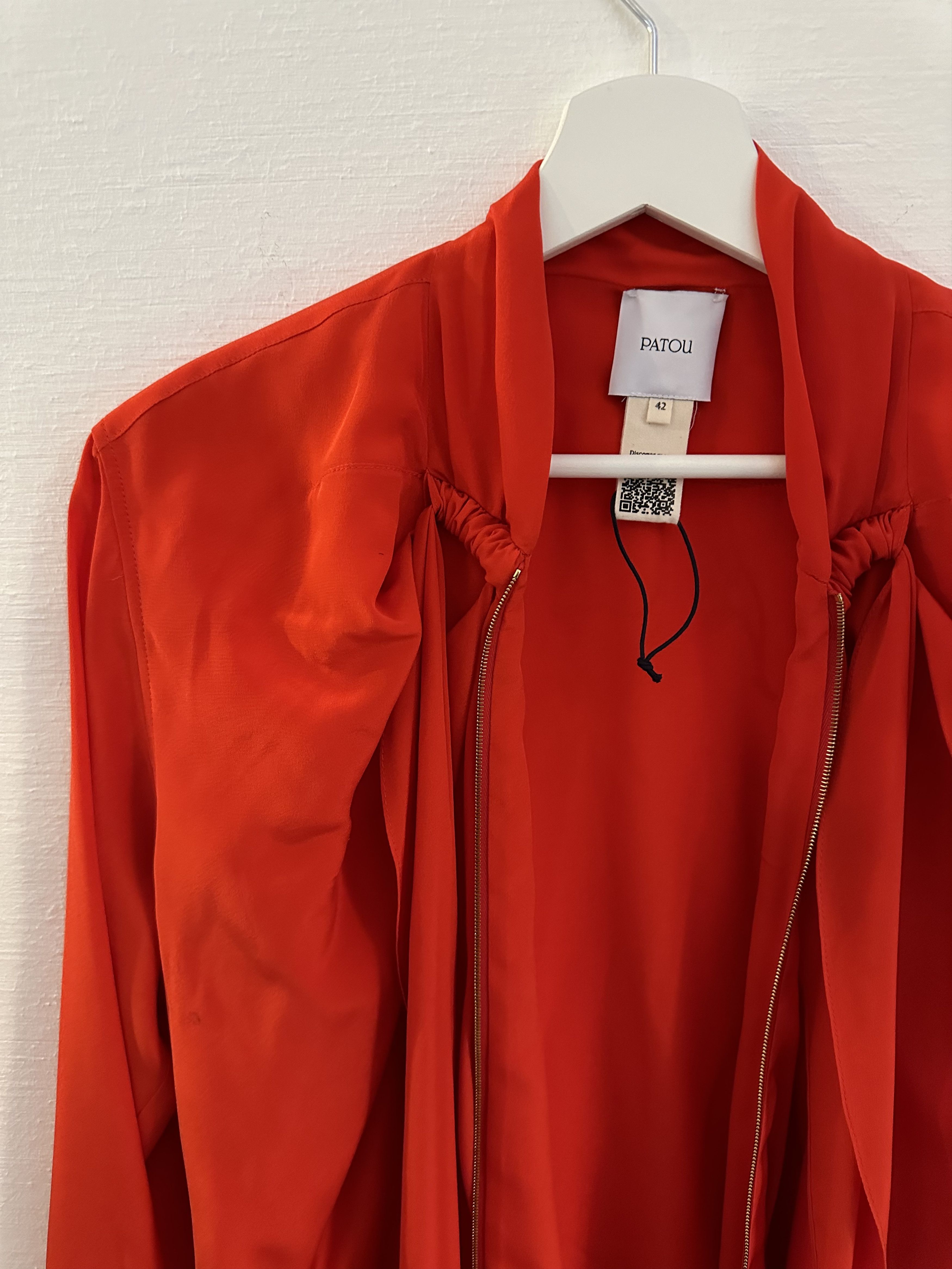 Patou Silk Bomber Jacket in red with bow details Size M / US 6-8 / IT 42-44 - 3 Thumbnail