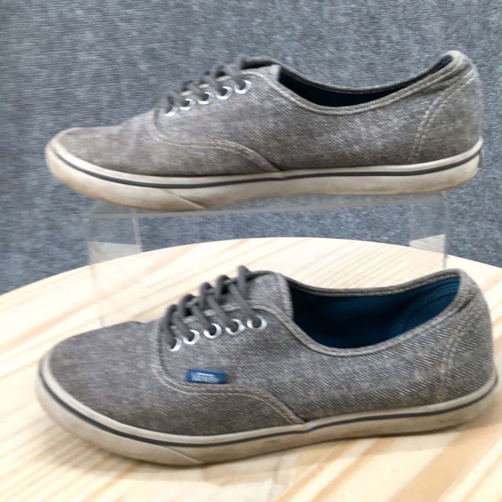 Vans Vans Shoes Mens 7 Womens 8.5 Skate Lace Up Sneakers Gray Fabric Low Top Casual Size M / US 6-8 / IT 42-44 - 2 Thumbnail