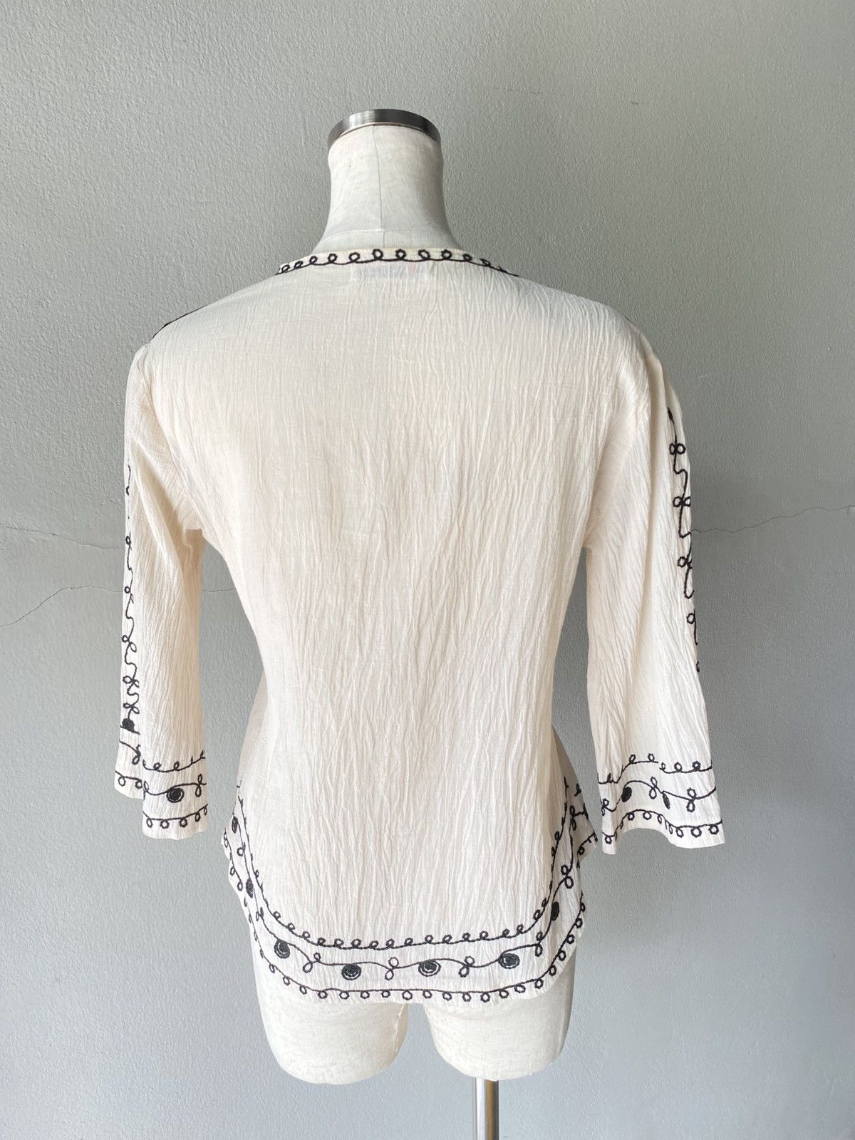 Donna Morgan MORGAN White Blouse with Black Embroidery Size M / US 6-8 / IT 42-44 - 13 Thumbnail