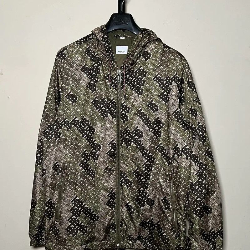 Burberry Burberry Green Recycled Fiber Men's Jacket Size US XL / EU 56 / 4 - 1 Thumbnail
