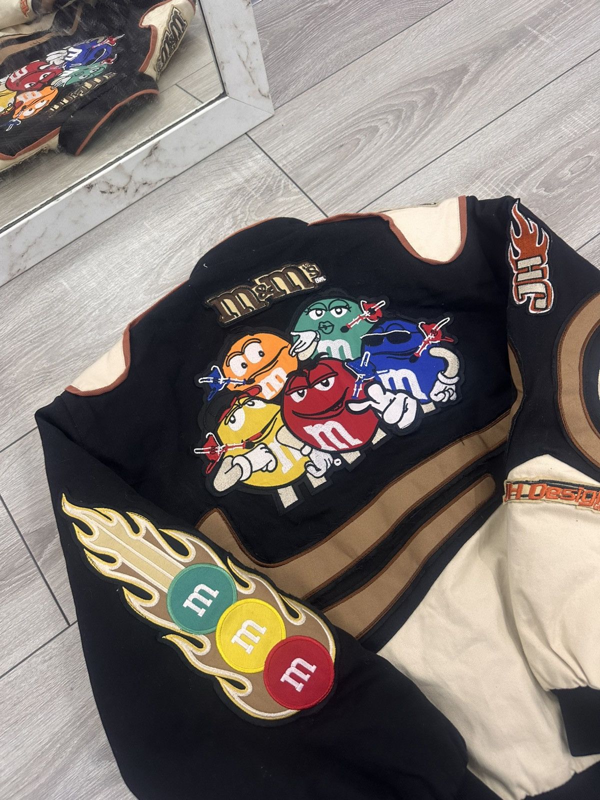 Vintage M&M’S Vintage Bomber Jacket Size US XS / EU 42 / 0 - 8 Thumbnail