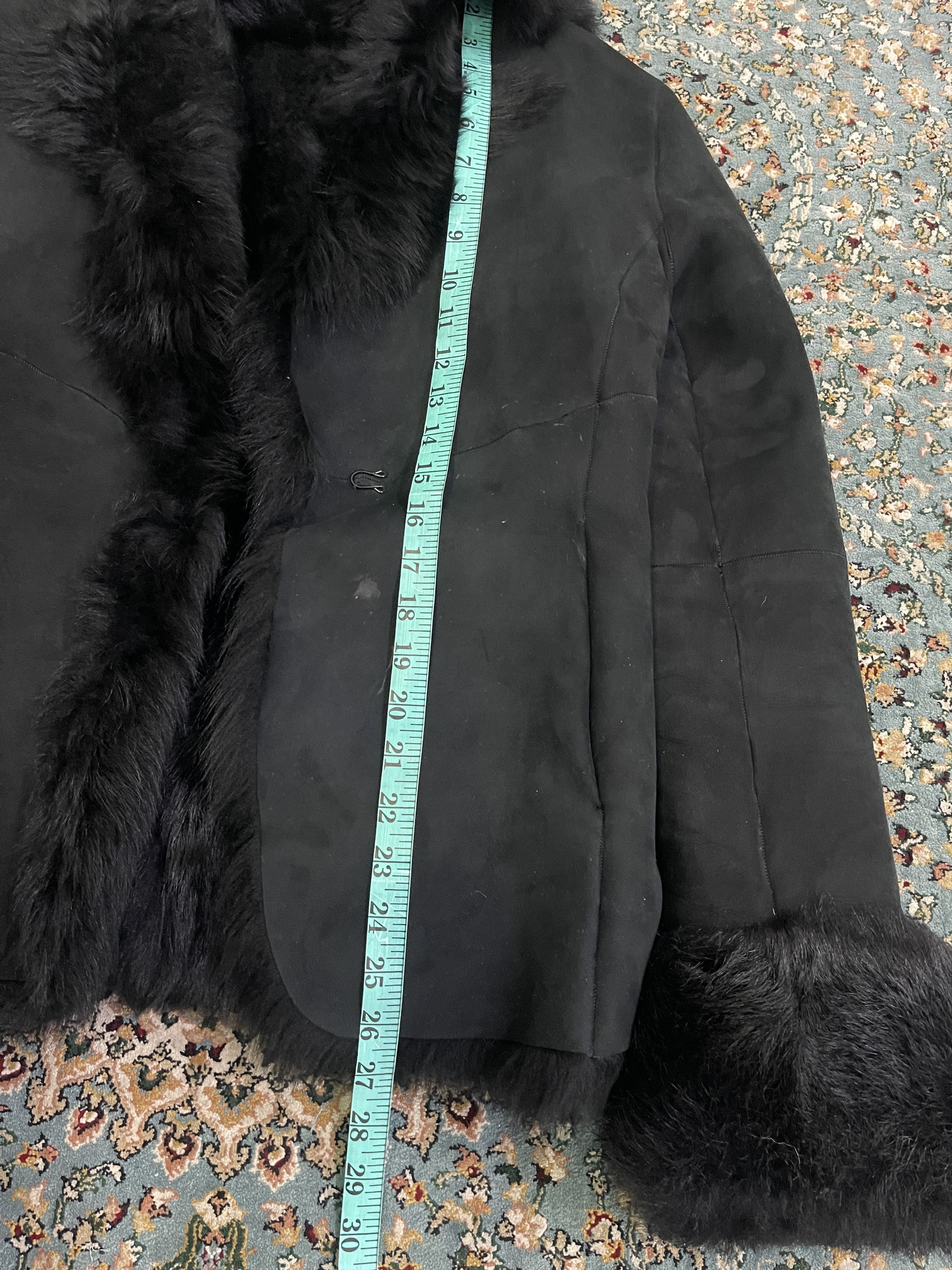 Luxury Black Fur Trim Winter Jacket Plush Fur Collar Cuffs