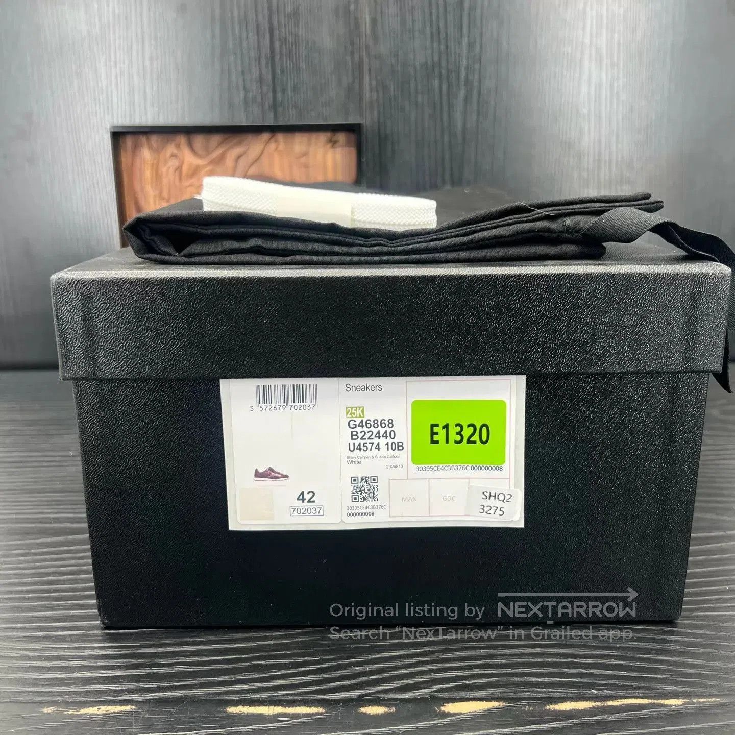Chanel White Low-Top Sneakers Size 9. Size US 9 / EU 42 - 9 Thumbnail
