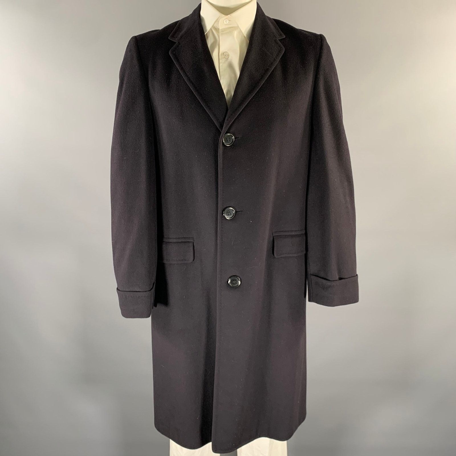 Vintage VINTAGE Size 44 Black Cashmere Notch Lapel Coat Size US L / EU 52-54 / 3 - 1 Thumbnail