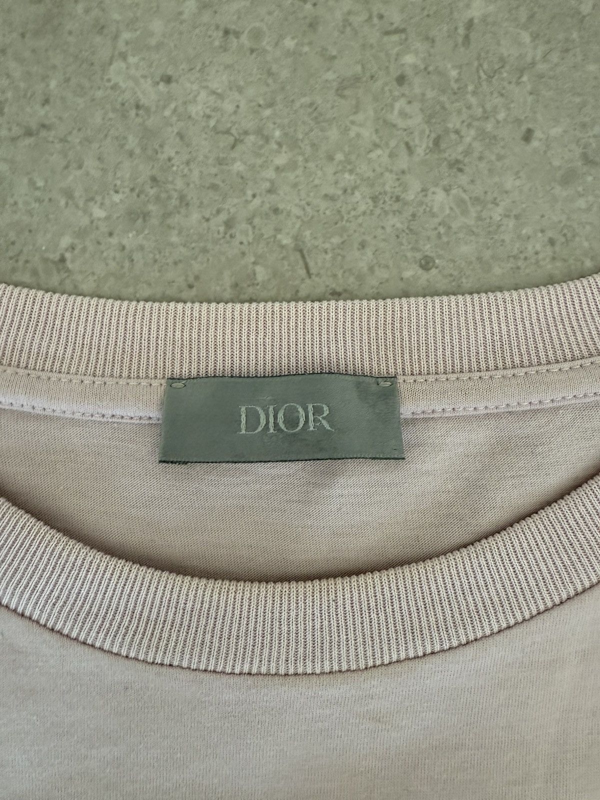 Dior × Kaws Christian Dior x KAWS logo bee print tshirt pastel pink Size US XL / EU 56 / 4 - 2 Thumbnail