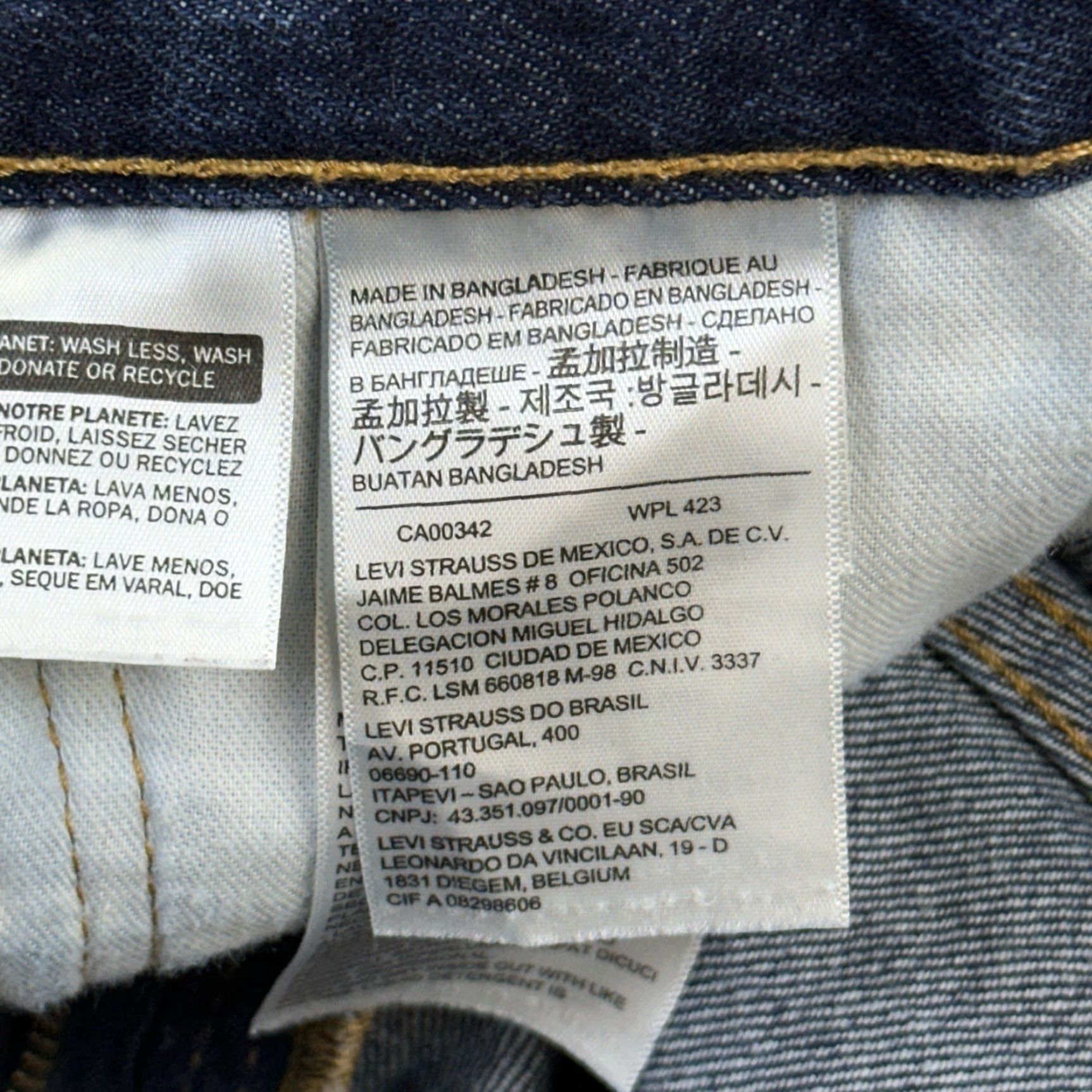 Levi's Levis 505 Jeans Mens 40x30 Blue Dark Wash Denim Regular Fit Straight Leg Jeans Size US 40 / EU 56 - 6 Thumbnail