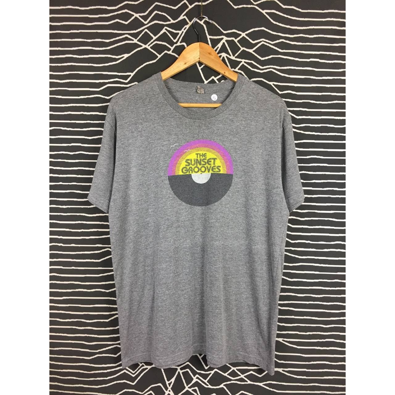 Band Tees × Vintage The sunset Grooves Seattle's Premiere Yacht Rock Band Tee Size US L / EU 52-54 / 3 - 1 Thumbnail