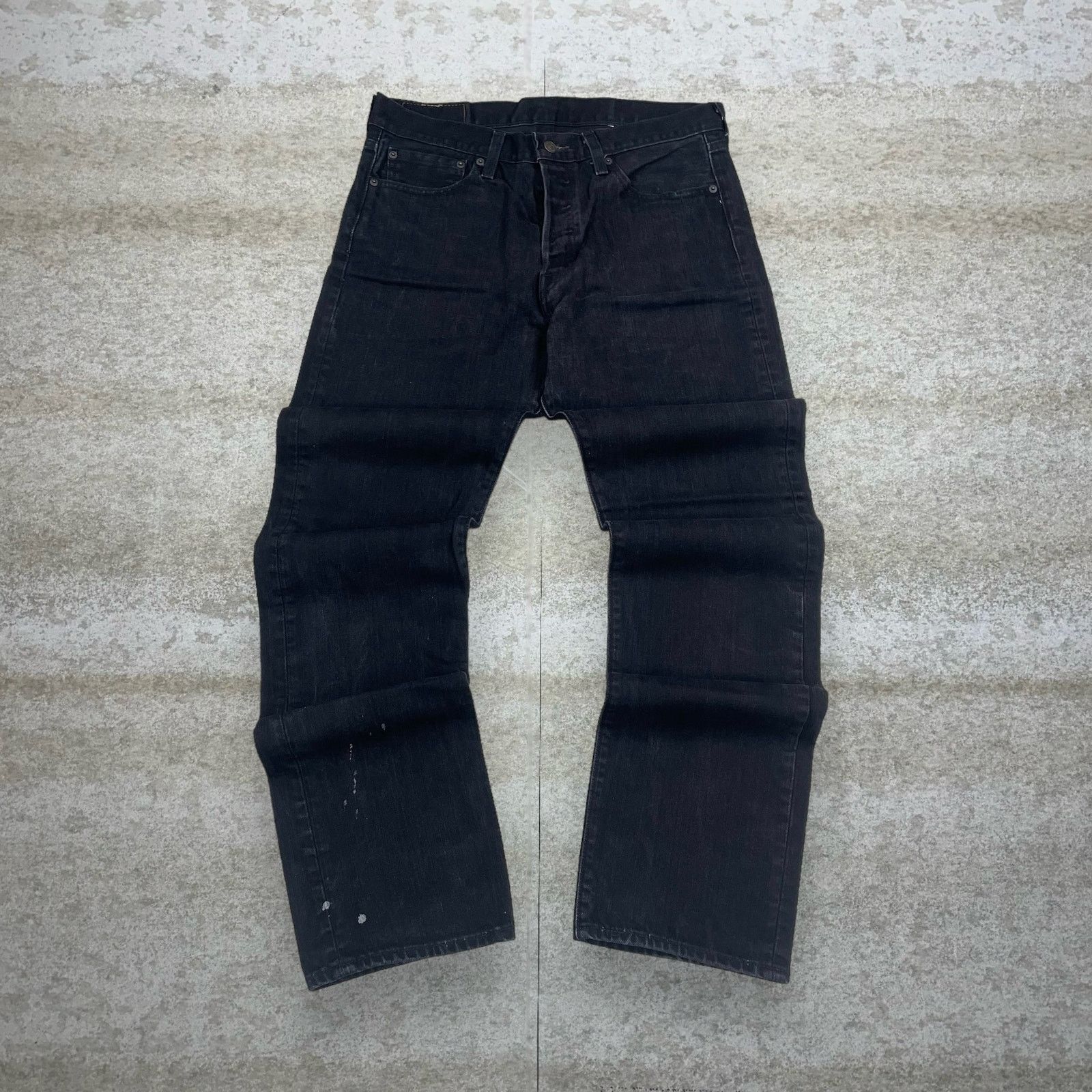 Levi's × Vintage Levis Jeans 501 Straight Fit Jet Black Wash Denim Button Fly Size US 34 / EU 50 - 2 Thumbnail