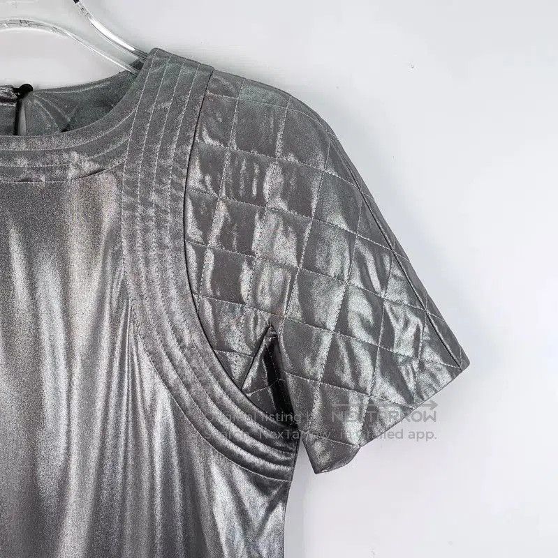 Chanel Chanel Silver Short-Sleeve Women's T-Shirt . Size XXS / US 00 / IT 34 - 3 Thumbnail