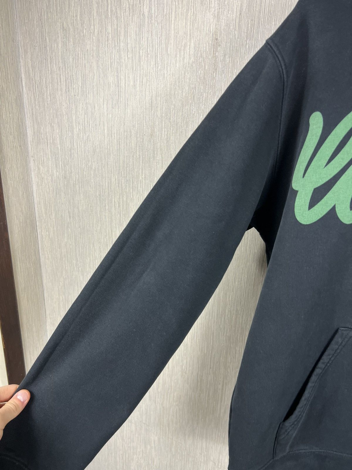 Carhartt Vintage Carhartt hooded logo script sweat hoodie y2k retro Size US S / EU 44-46 / 1 - 11 Thumbnail