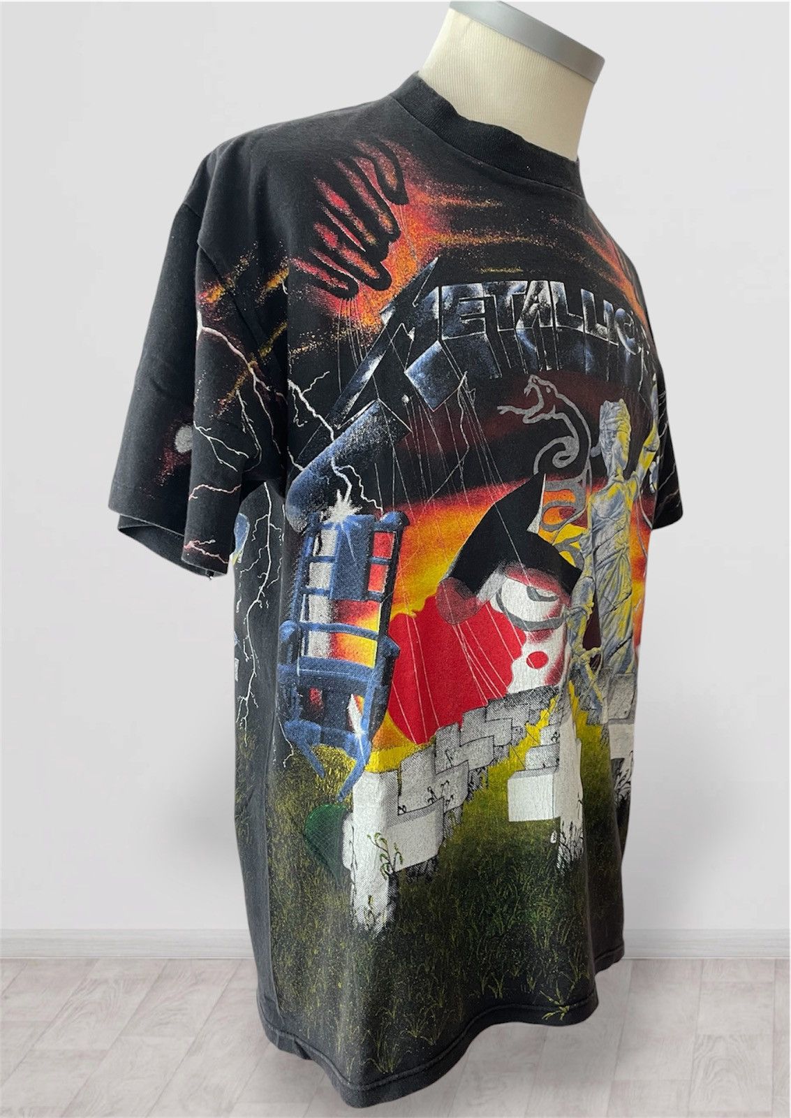 Brockum Vintage Metallica “Master of Puppets” T-Shirt, AOP, 1 Size US XL / EU 56 / 4 - 6 Thumbnail