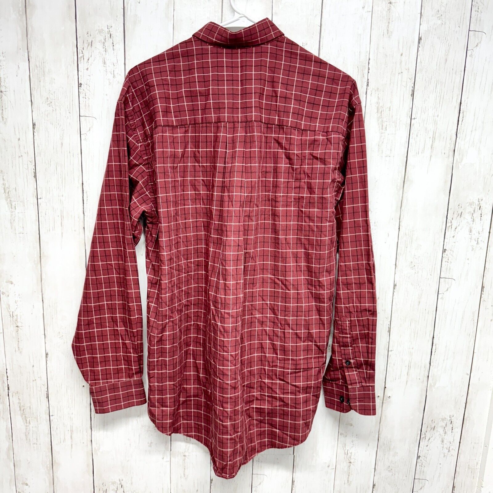 Van Heusen Van Heusen Shirt M 15-15.5 Plaid Long Sleeve Wrinkle Free Size US M / EU 48-50 / 2 - 4 Thumbnail